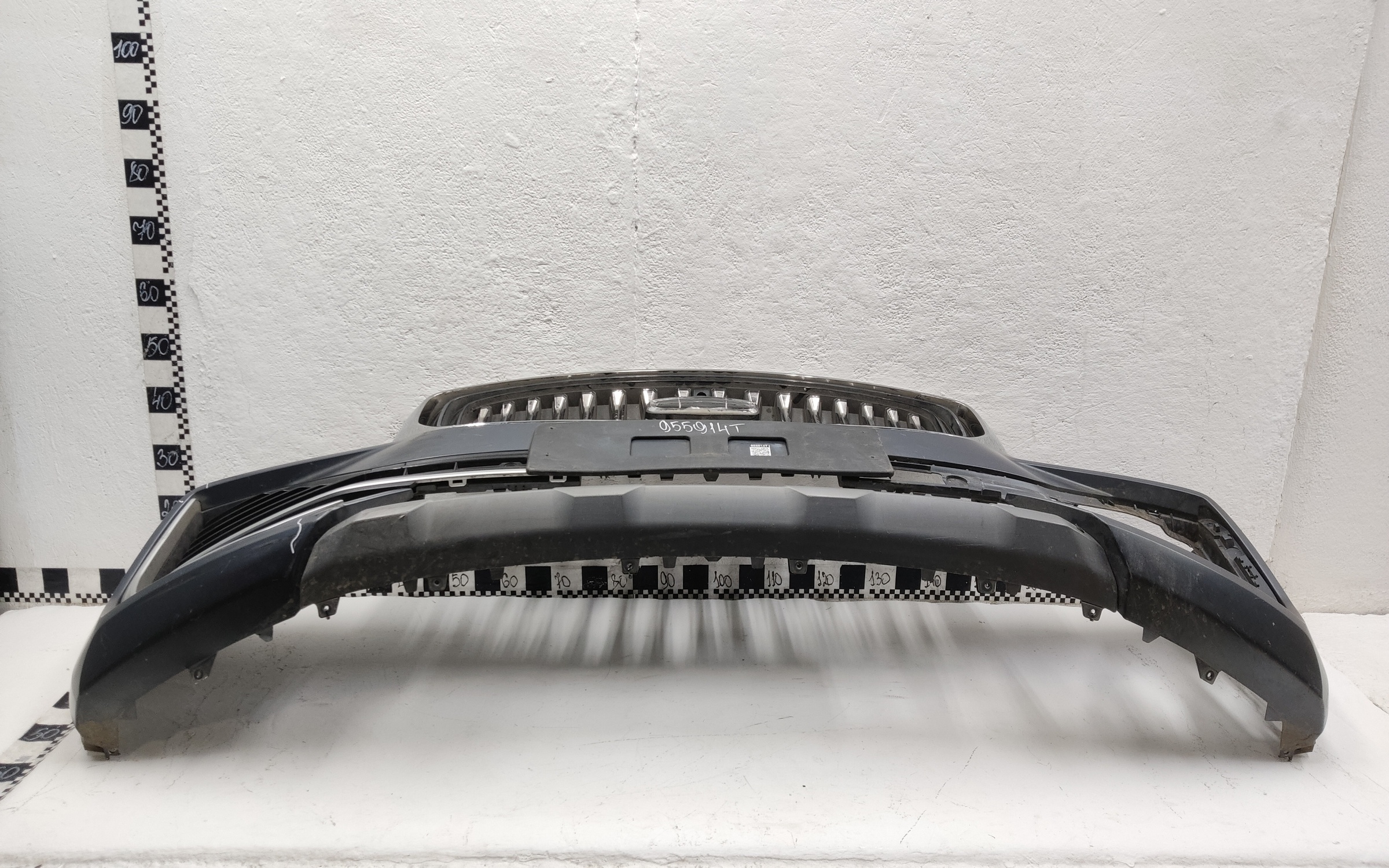 Бампер передний Geely Monjaro