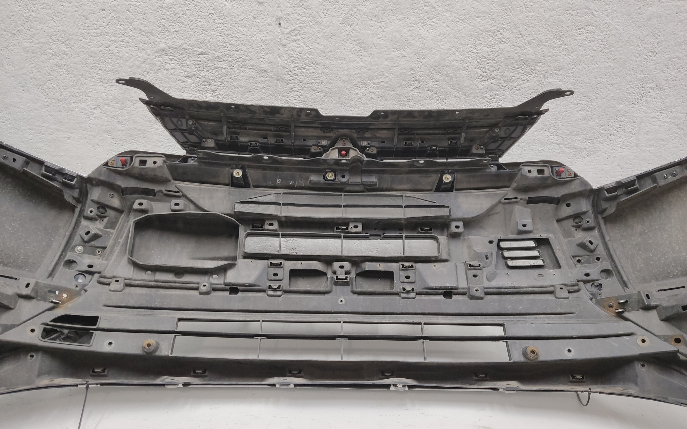 Бампер передний Mitsubishi Outlander 3 Restail 3