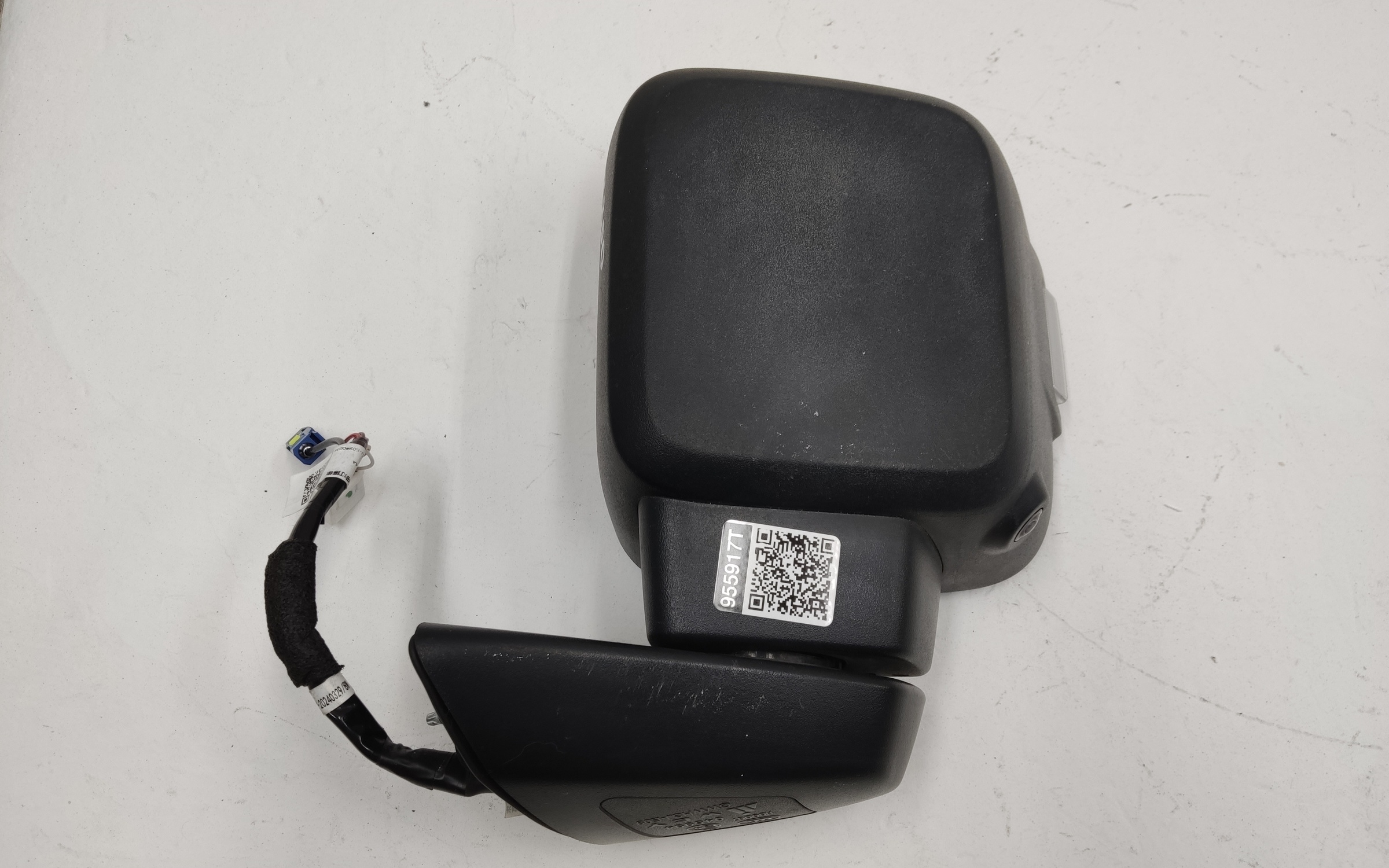 Зеркало левое Tank 300 8+1 контактов