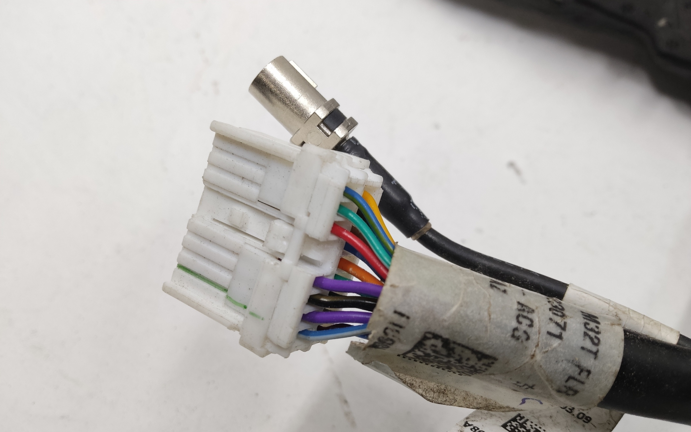 Зеркало правое Exeed TXL Restail 16+1 контактов