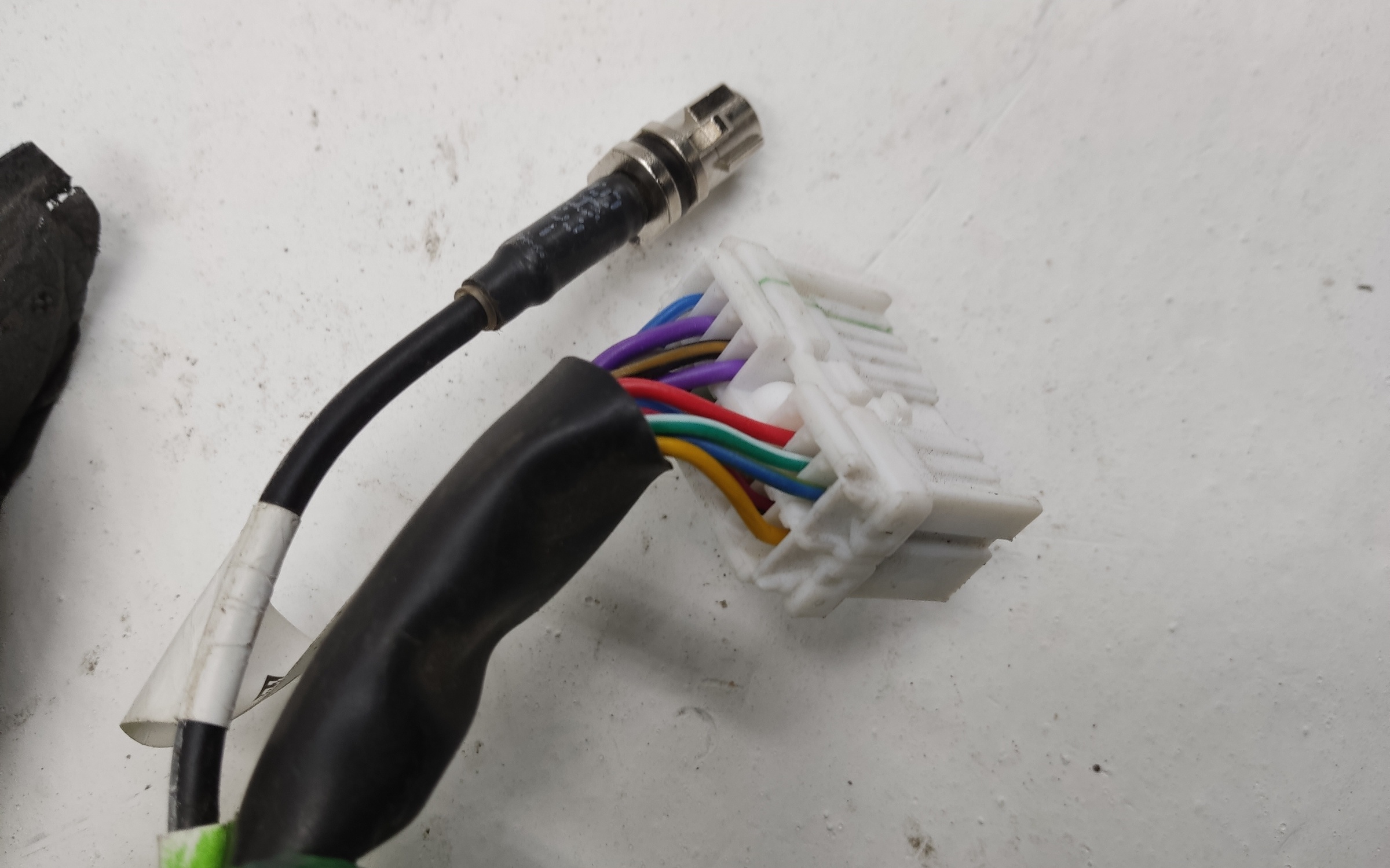 Зеркало правое Exeed TXL Restail 16+1 контактов