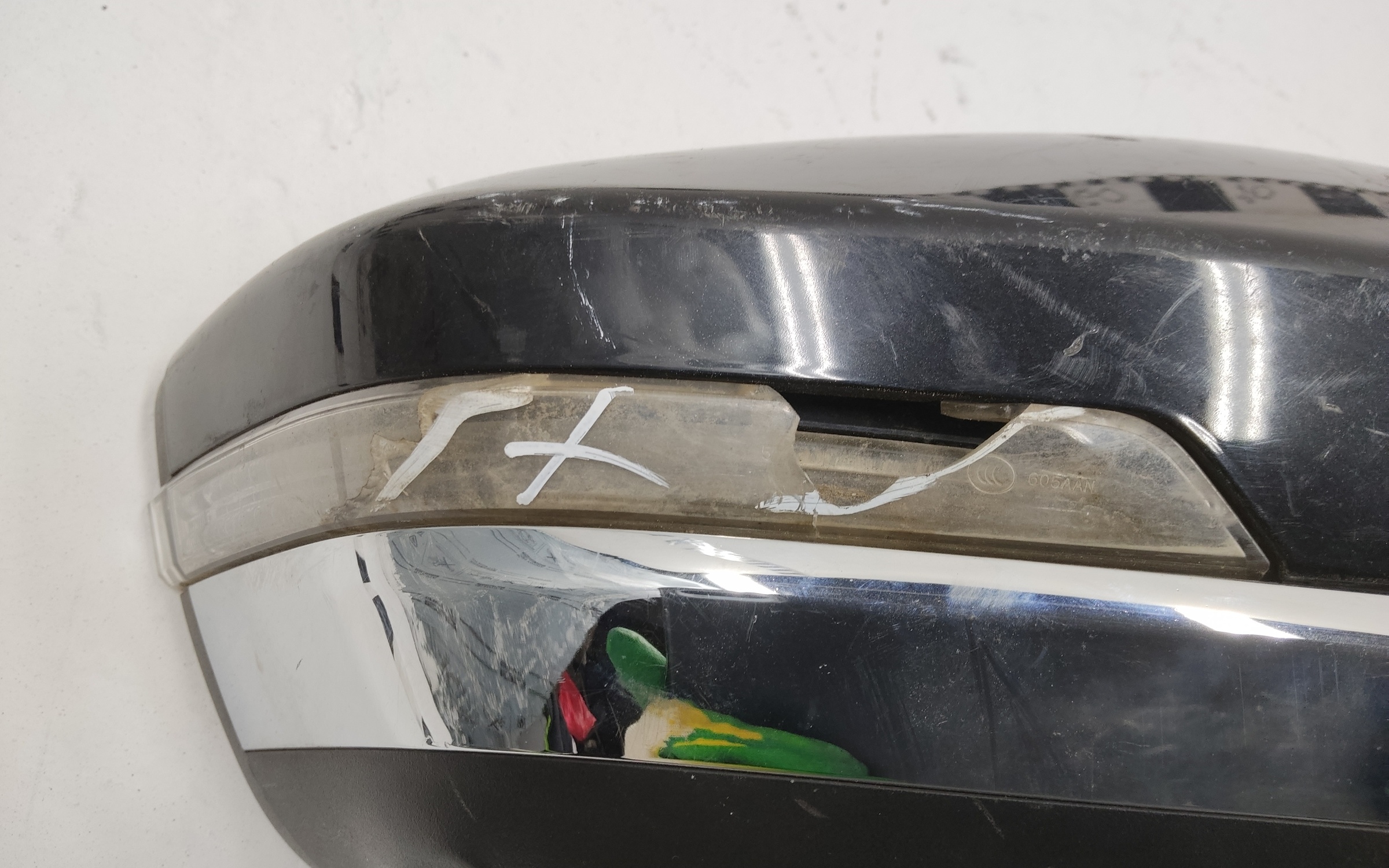 Зеркало правое Exeed TXL Restail 16+1 контактов