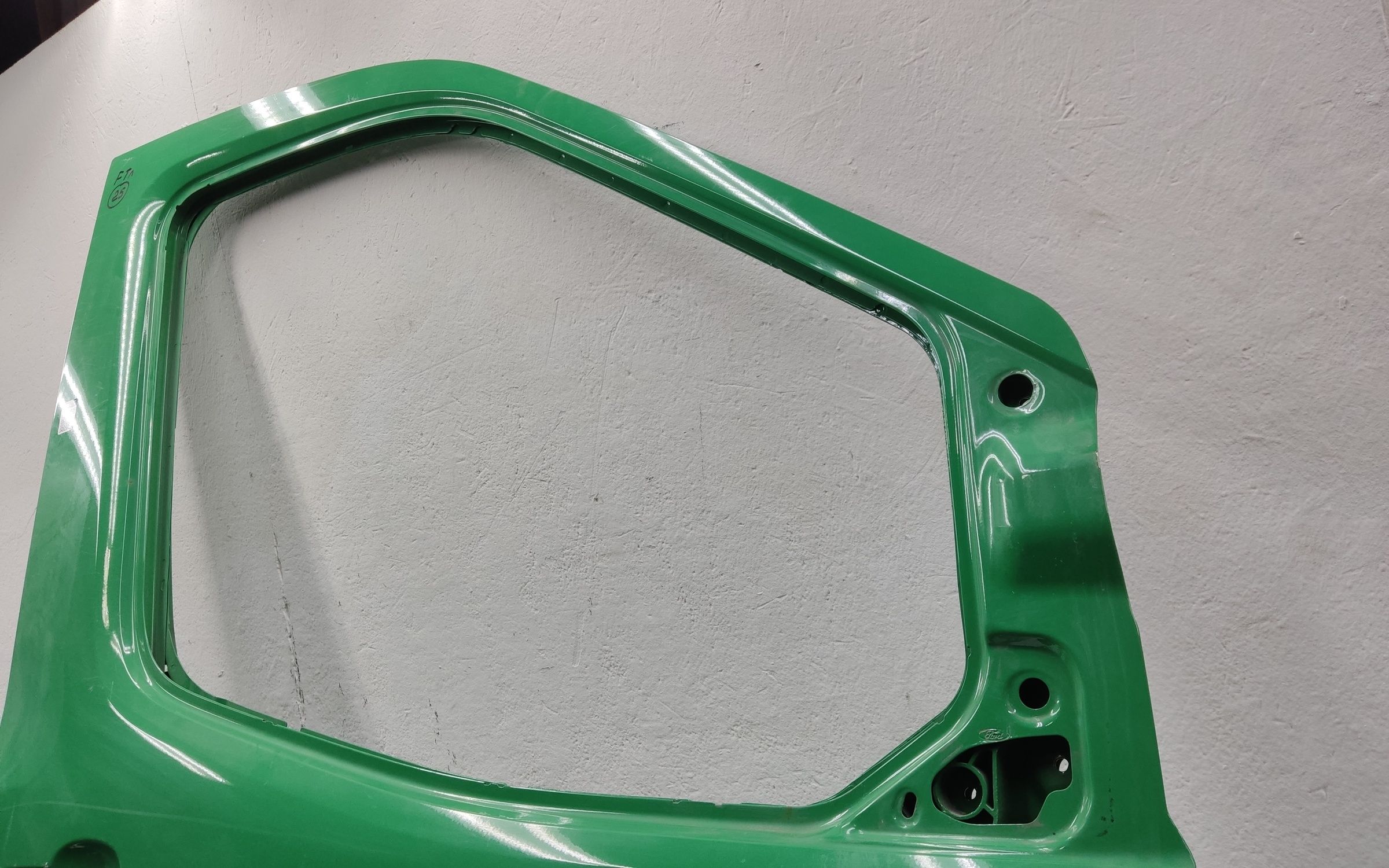 Дверь передняя правая Ford Transit 7