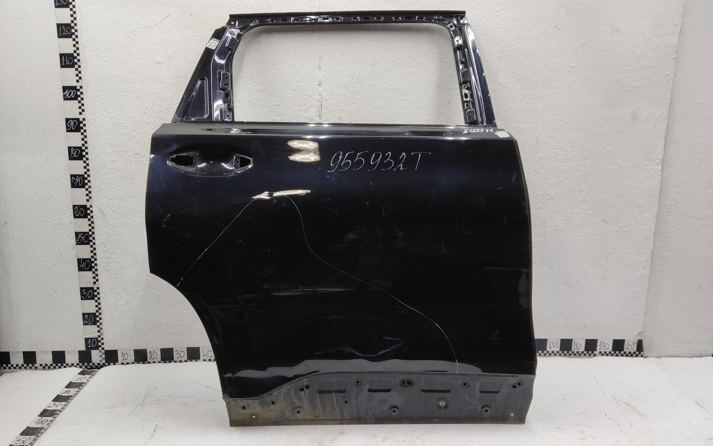 Дверь задняя правая Exeed VX