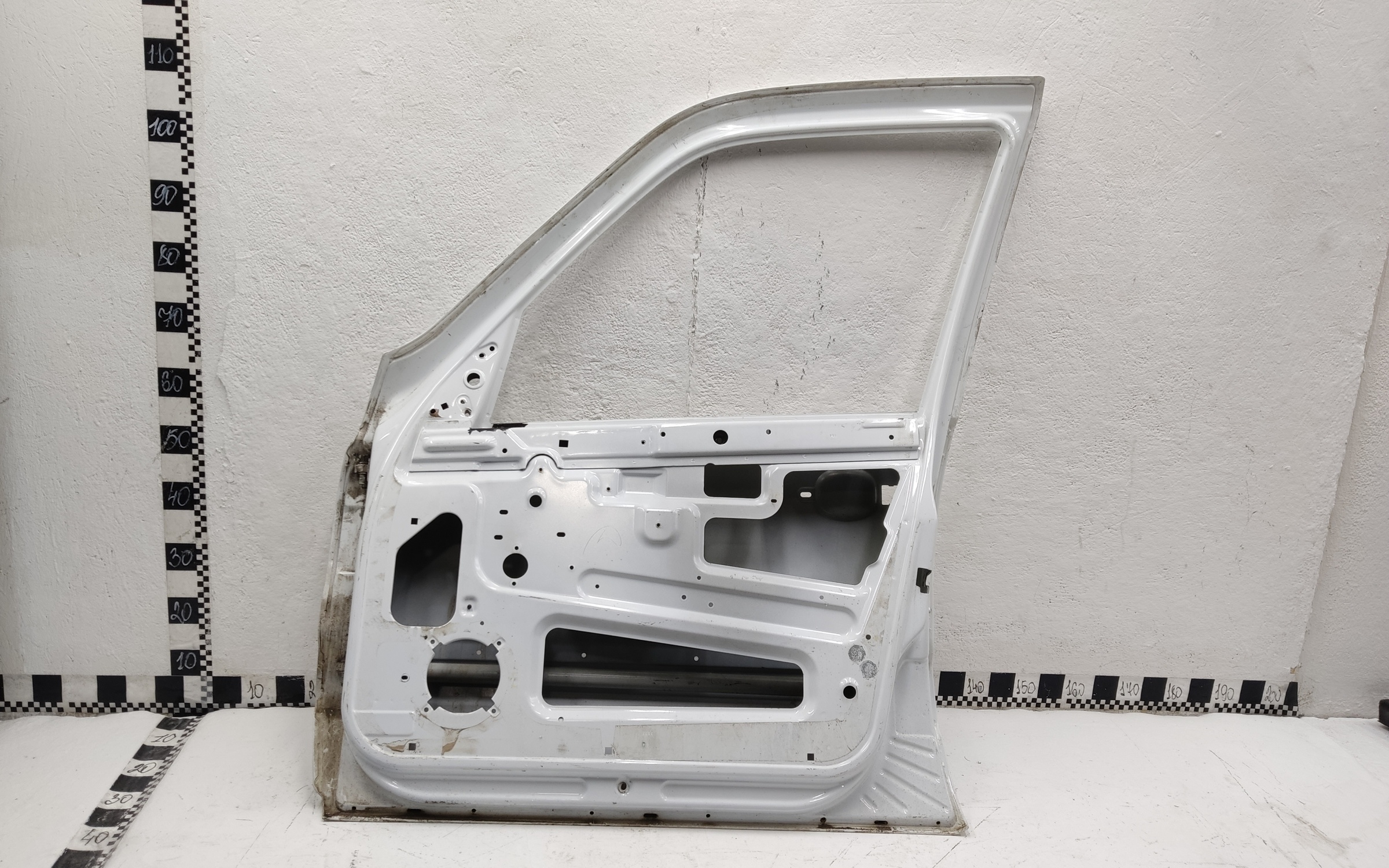 Дверь передняя правая Chevrolet Niva Restail