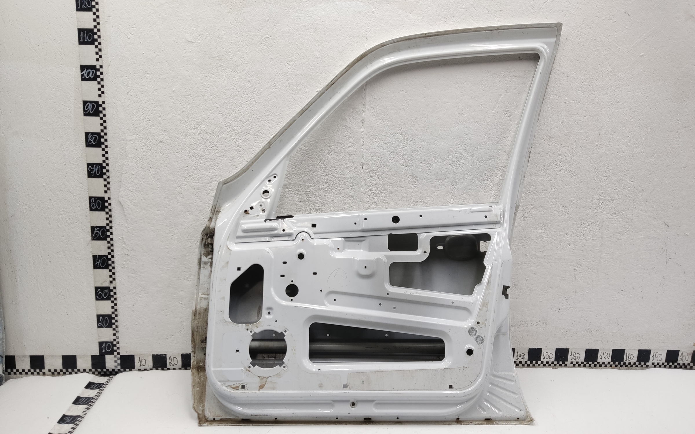 Дверь передняя правая Chevrolet Niva Restail