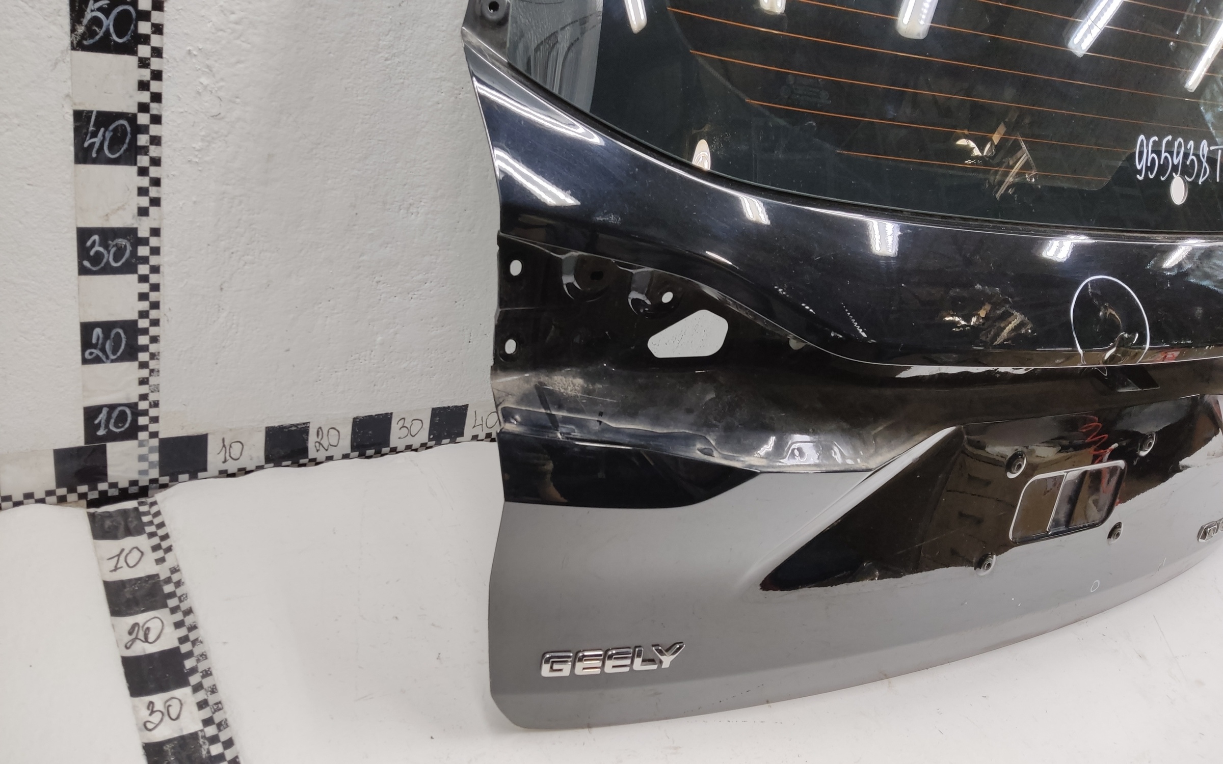 Крышка багажника Geely Okavango Restail