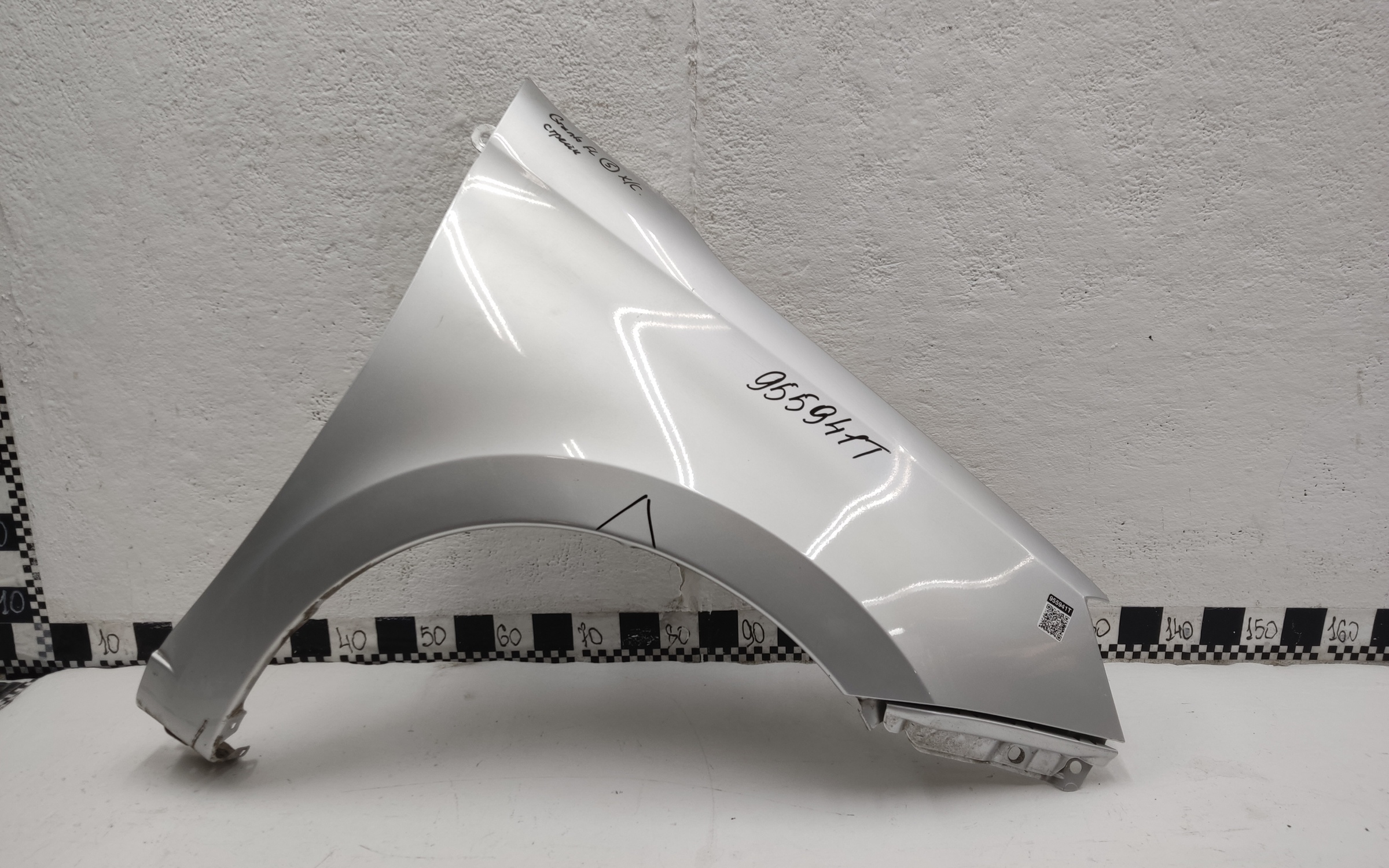 Крыло переднее правое Lada Granta 1 Restail без повторителя