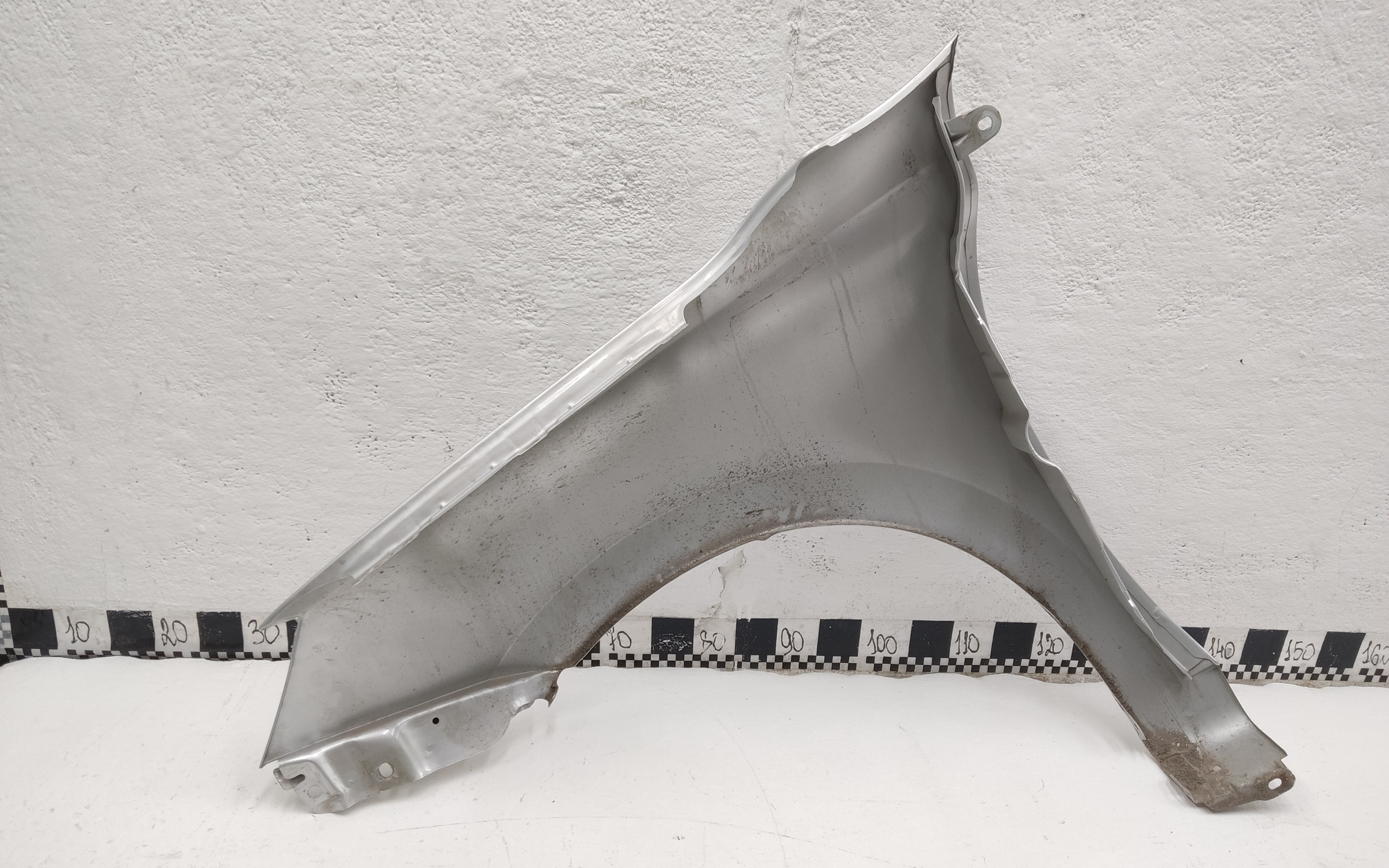 Крыло переднее правое Lada Granta 1 Restail без повторителя