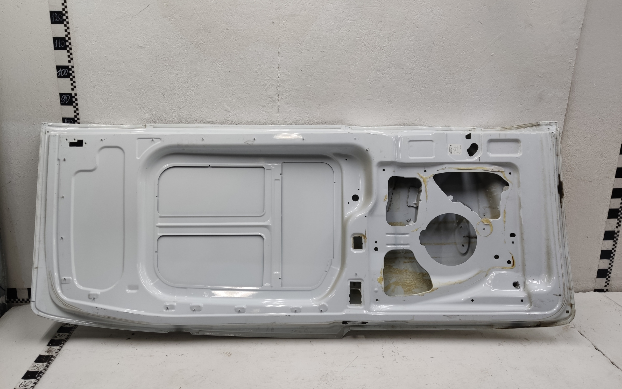 Дверь задняя правая распашная глухая высокая Ford Transit 7 215см