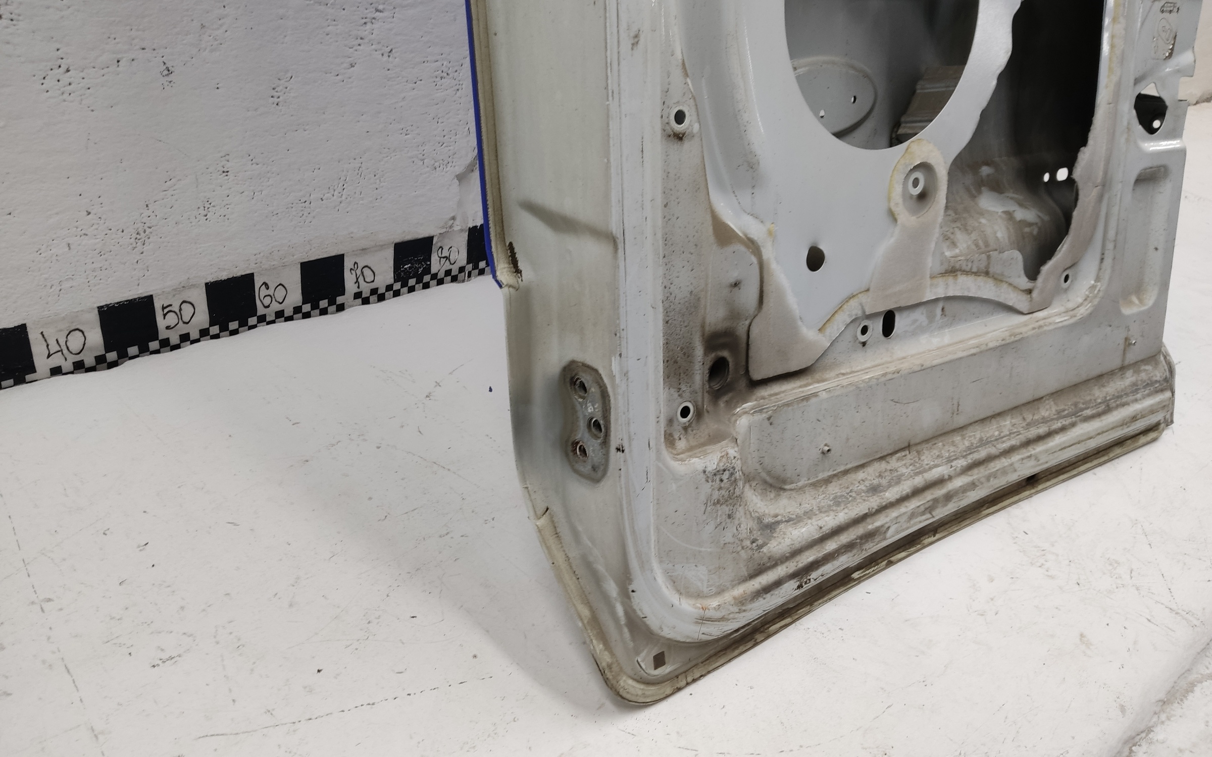 Дверь задняя правая распашная глухая Ford Transit 7 190см