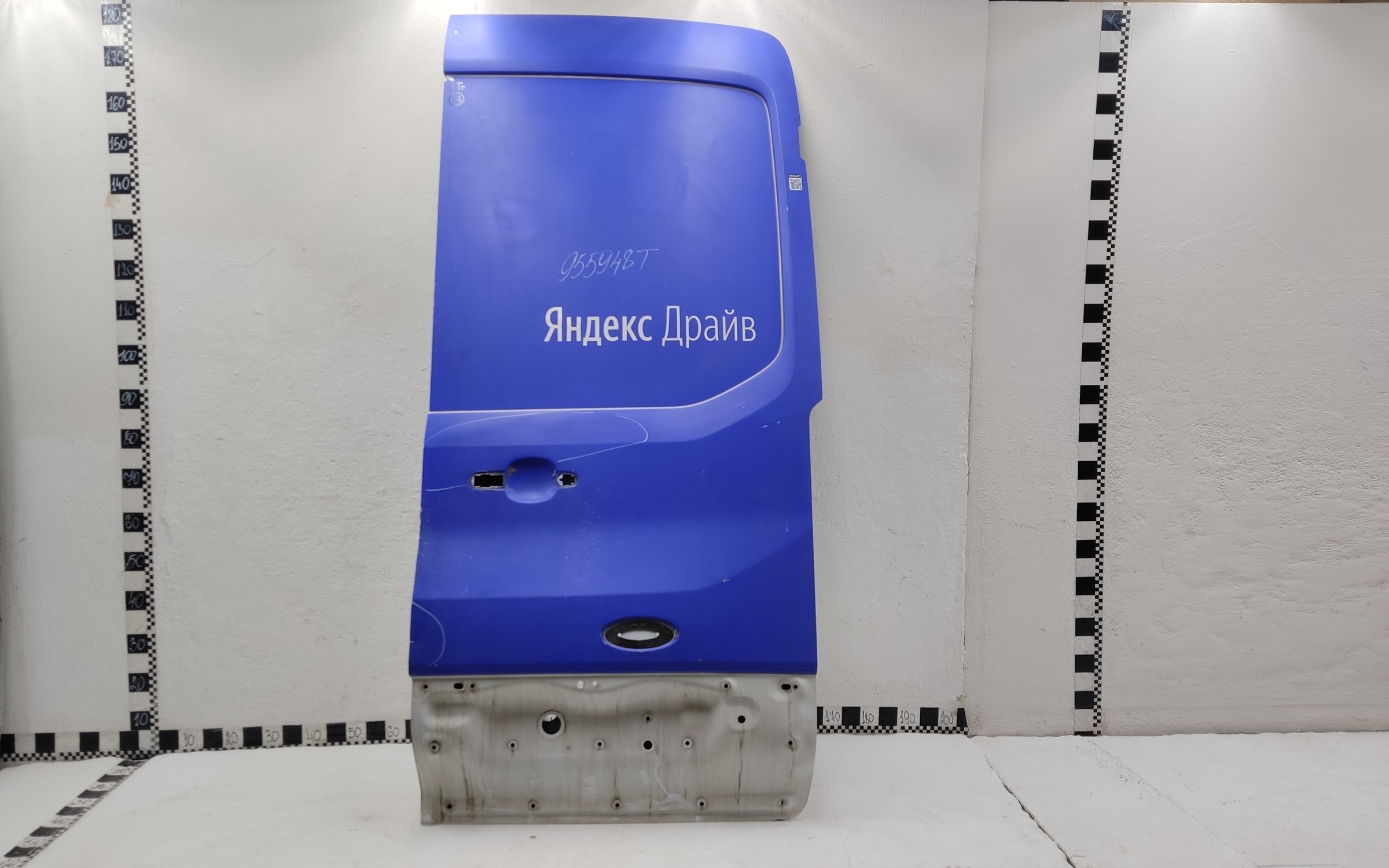 Дверь задняя правая распашная глухая Ford Transit 7 190см