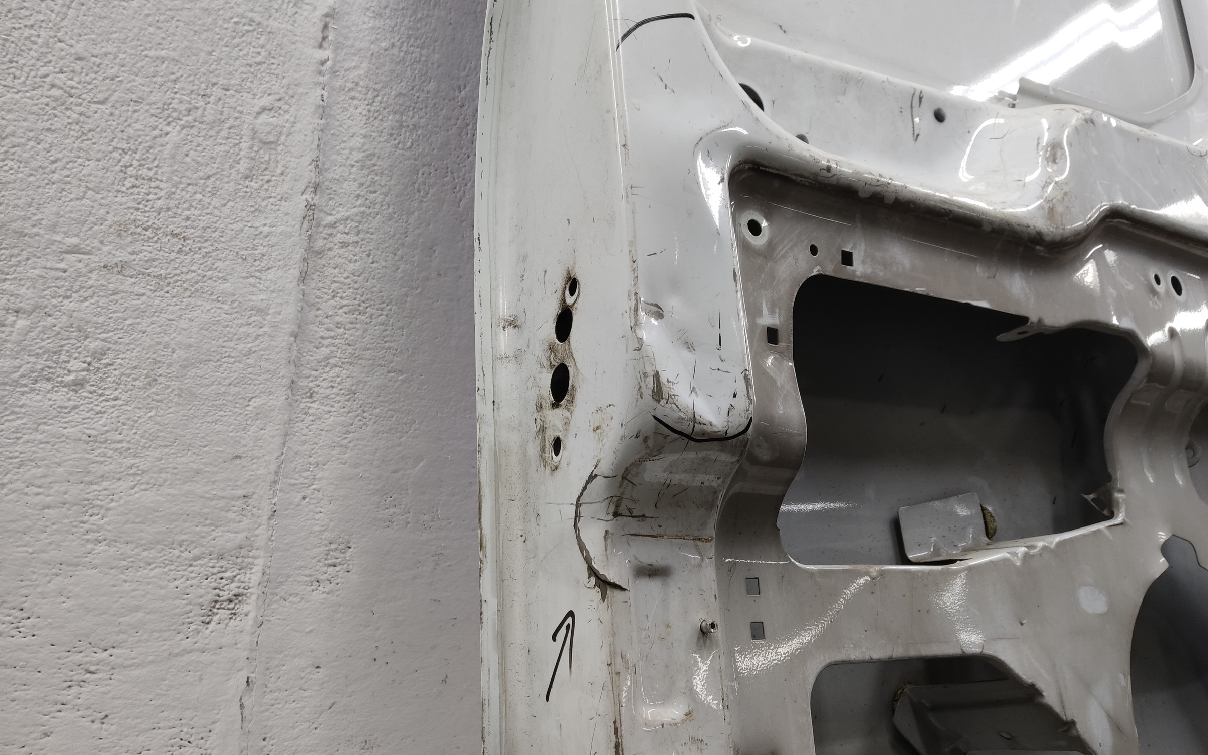 Дверь задняя левая распашная глухая Ford Transit 7 190см