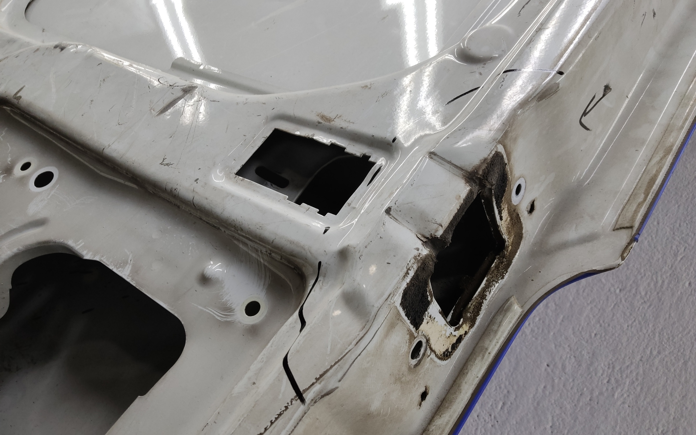 Дверь задняя левая распашная глухая Ford Transit 7 190см