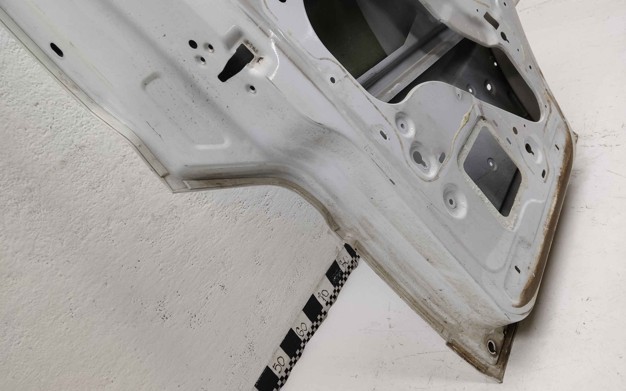 Дверь передняя левая Ford Transit 7 с отверстием под замок