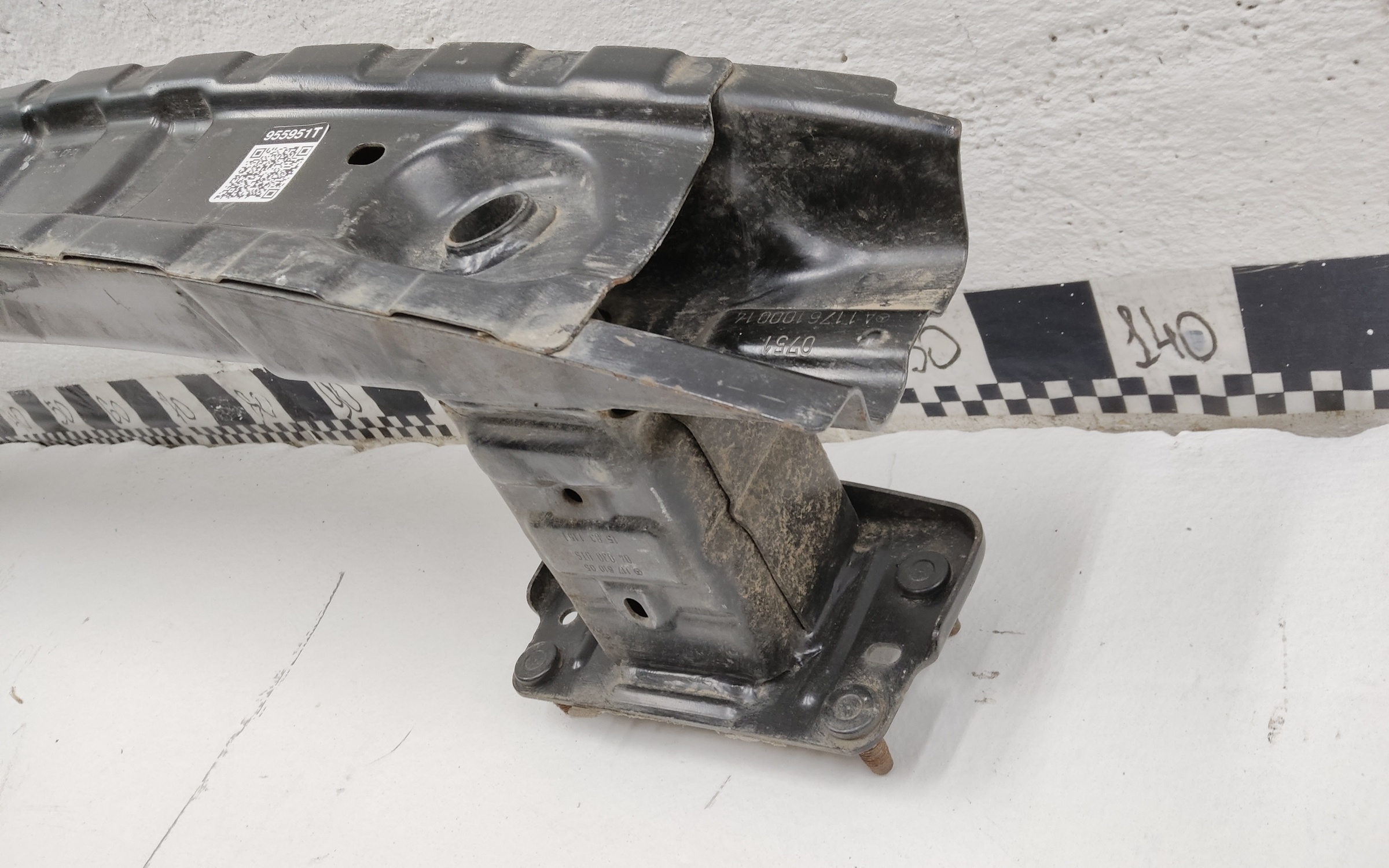 Усилитель заднего бампера Mercedes-Benz GLA-klasse C117