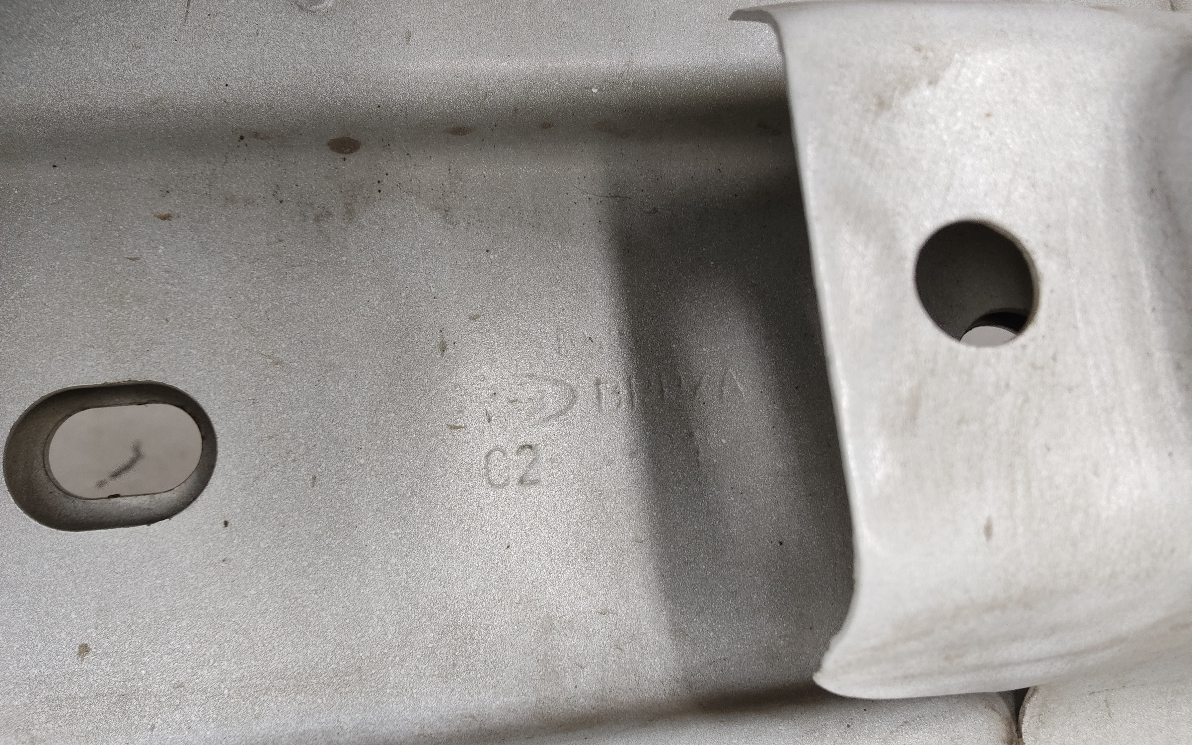 Усилитель переднего бампера Ford Transit 7