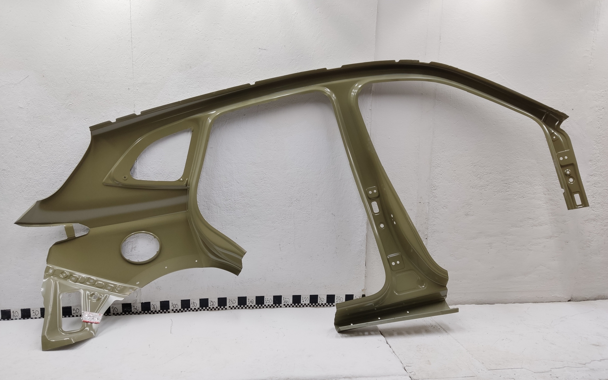 Панель кузова боковая левая Haval Jolion Restail