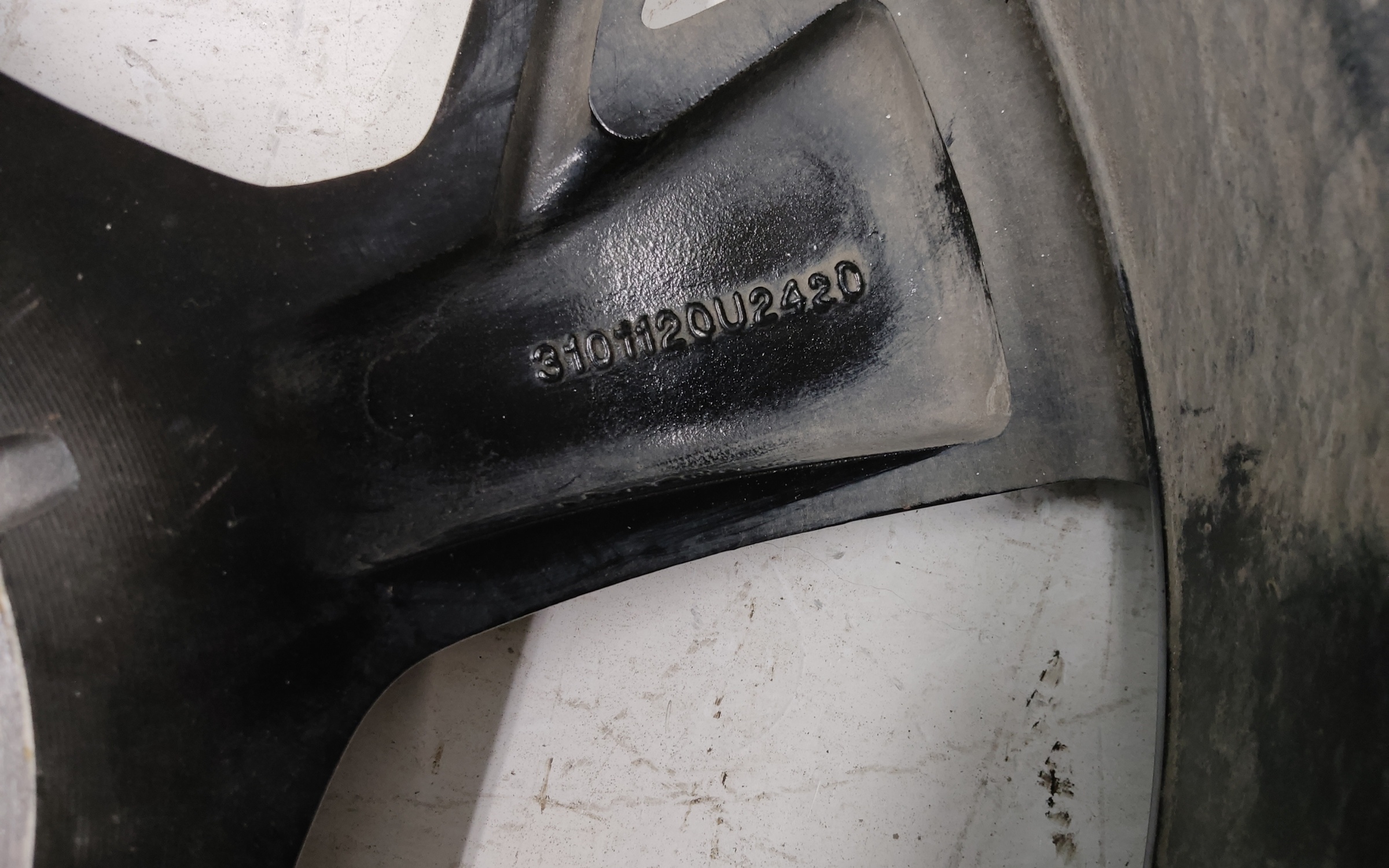 Диск колеса литой Jac JS6 R18