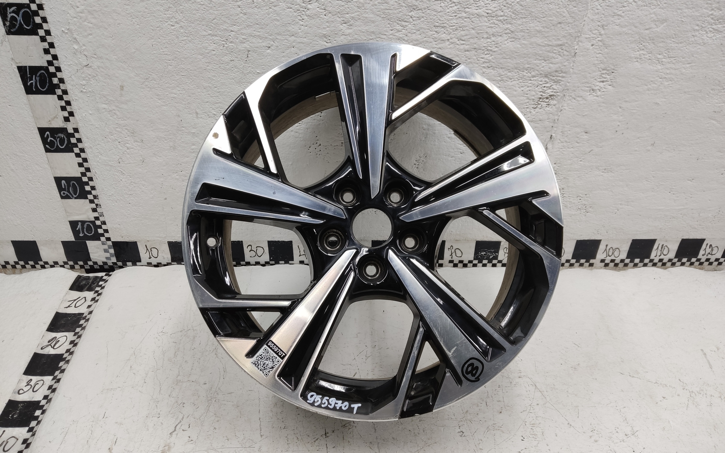 Диск колеса литой Jac JS6 R18