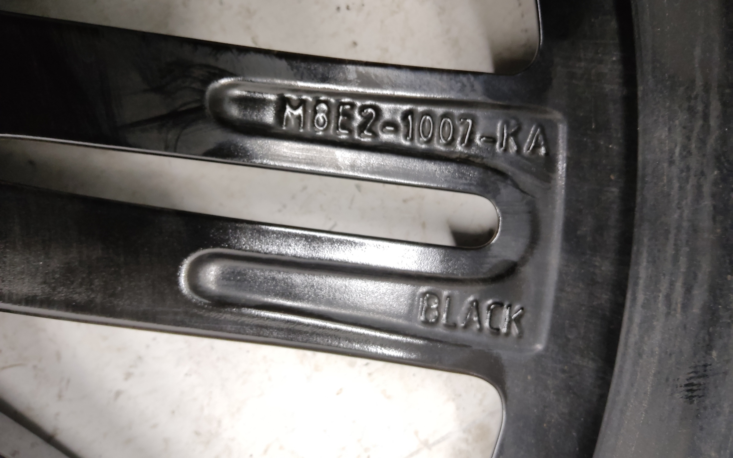 Диск Land Rover Range Rover Sport 3 R23 черный