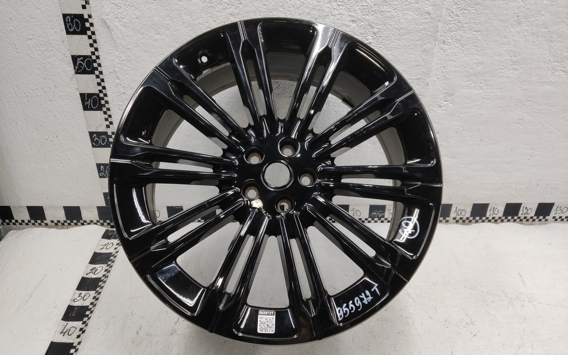 Диск Land Rover Range Rover Sport 3 R23 черный