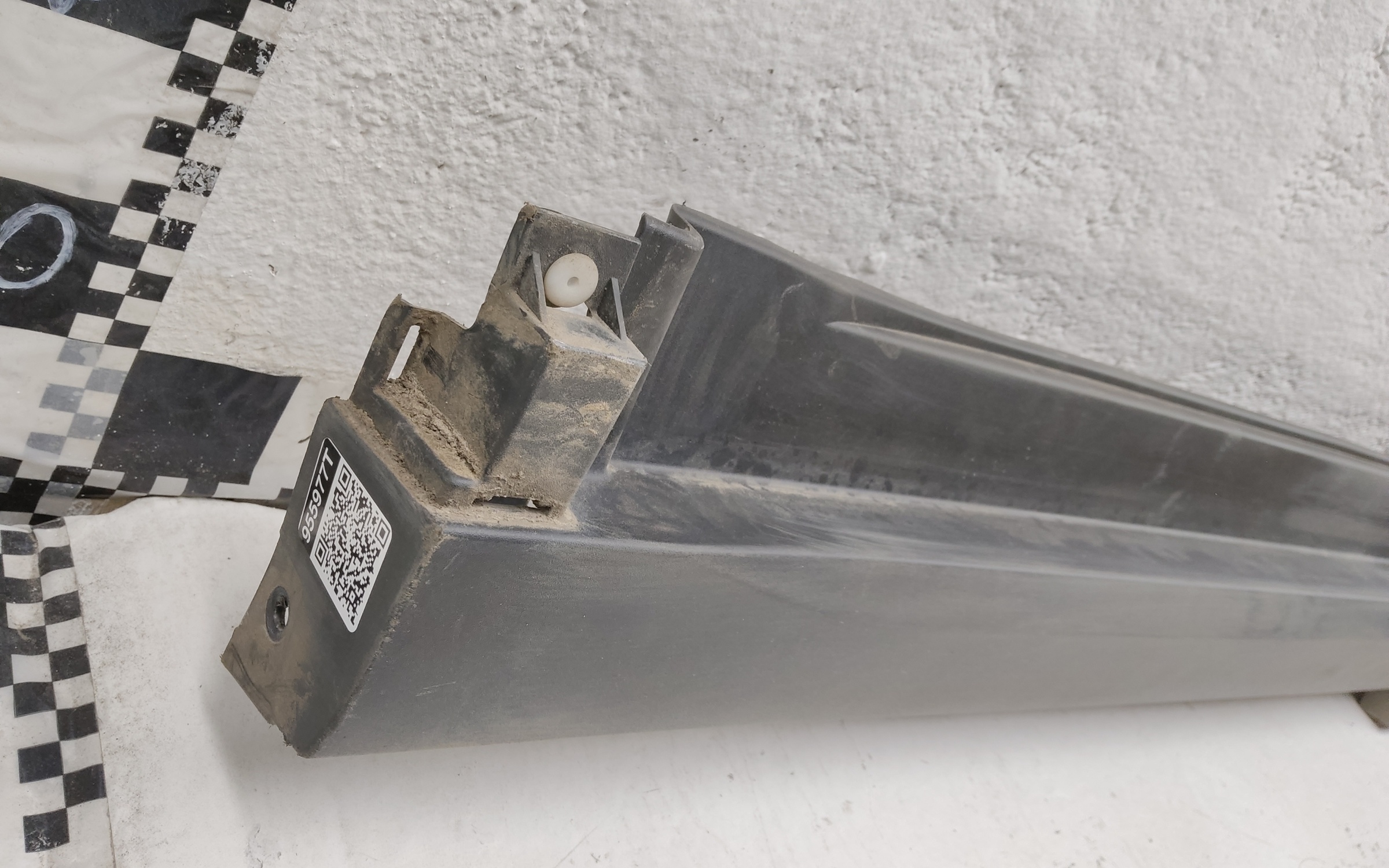 Накладка порога правого Haval M6 2