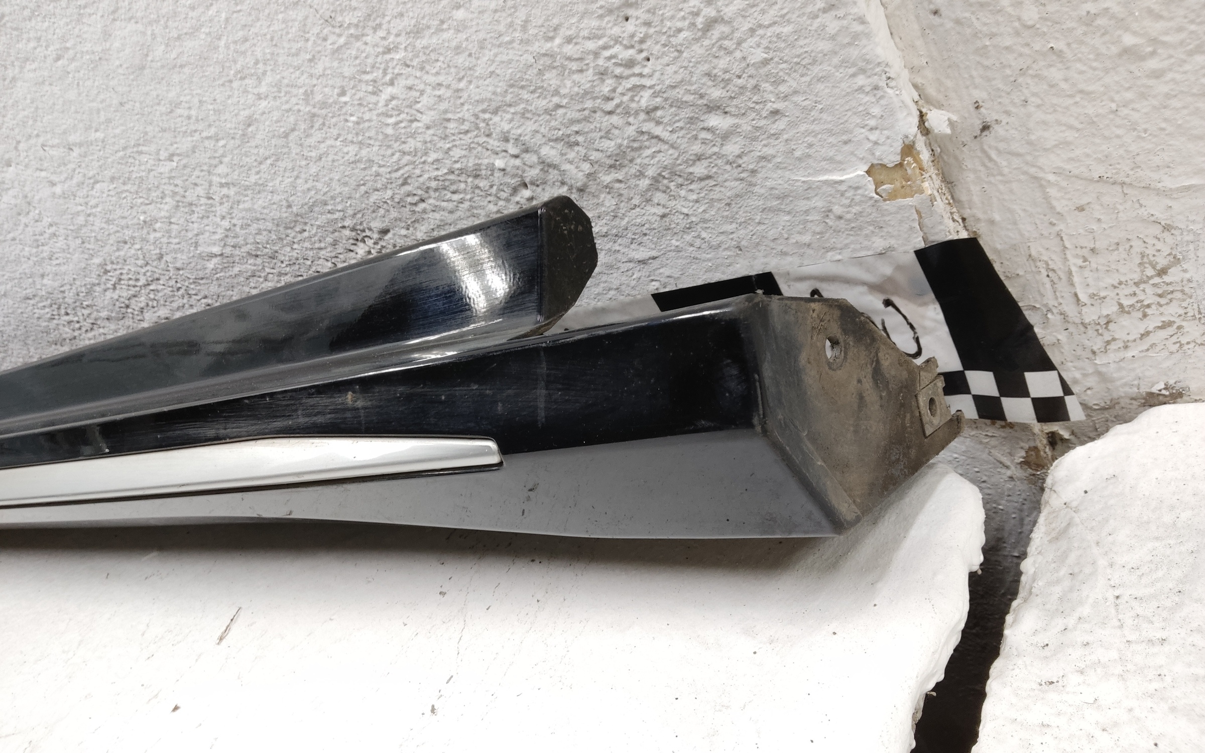 Накладка порога правого Chery Arrizo 8