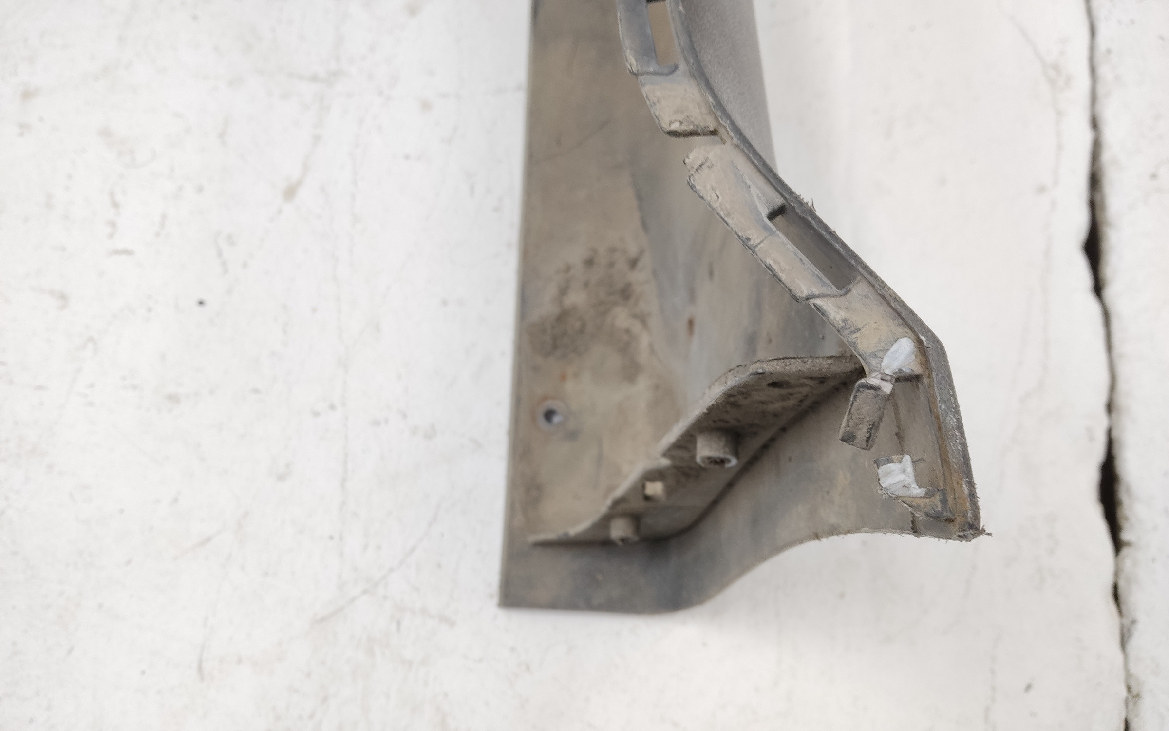 Бампер задний Volkswagen Transporter T6 неокрашиваемый