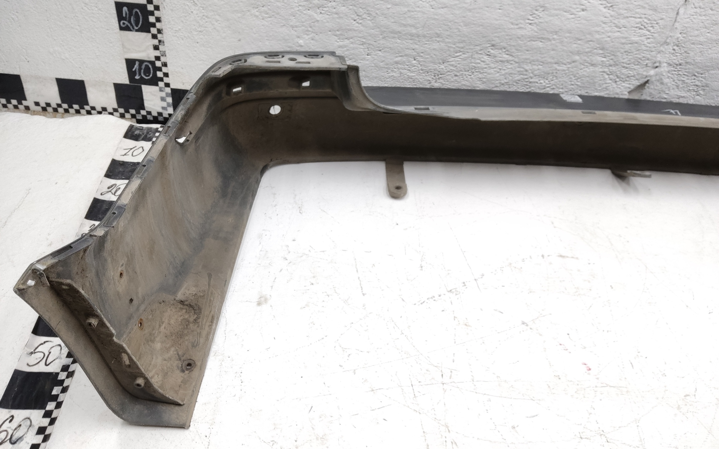 Бампер задний Volkswagen Transporter T6 неокрашиваемый