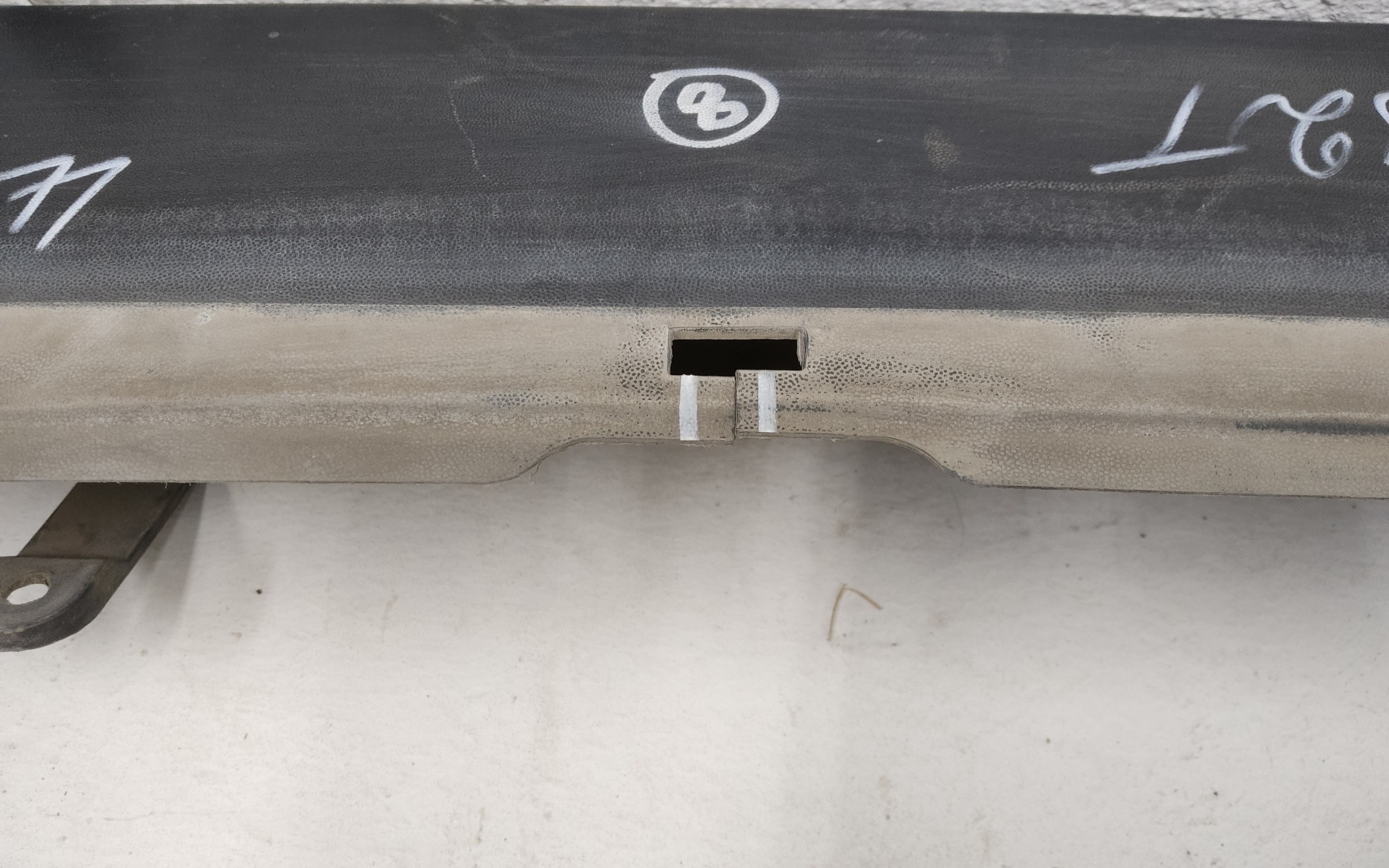 Бампер задний Volkswagen Transporter T6 неокрашиваемый