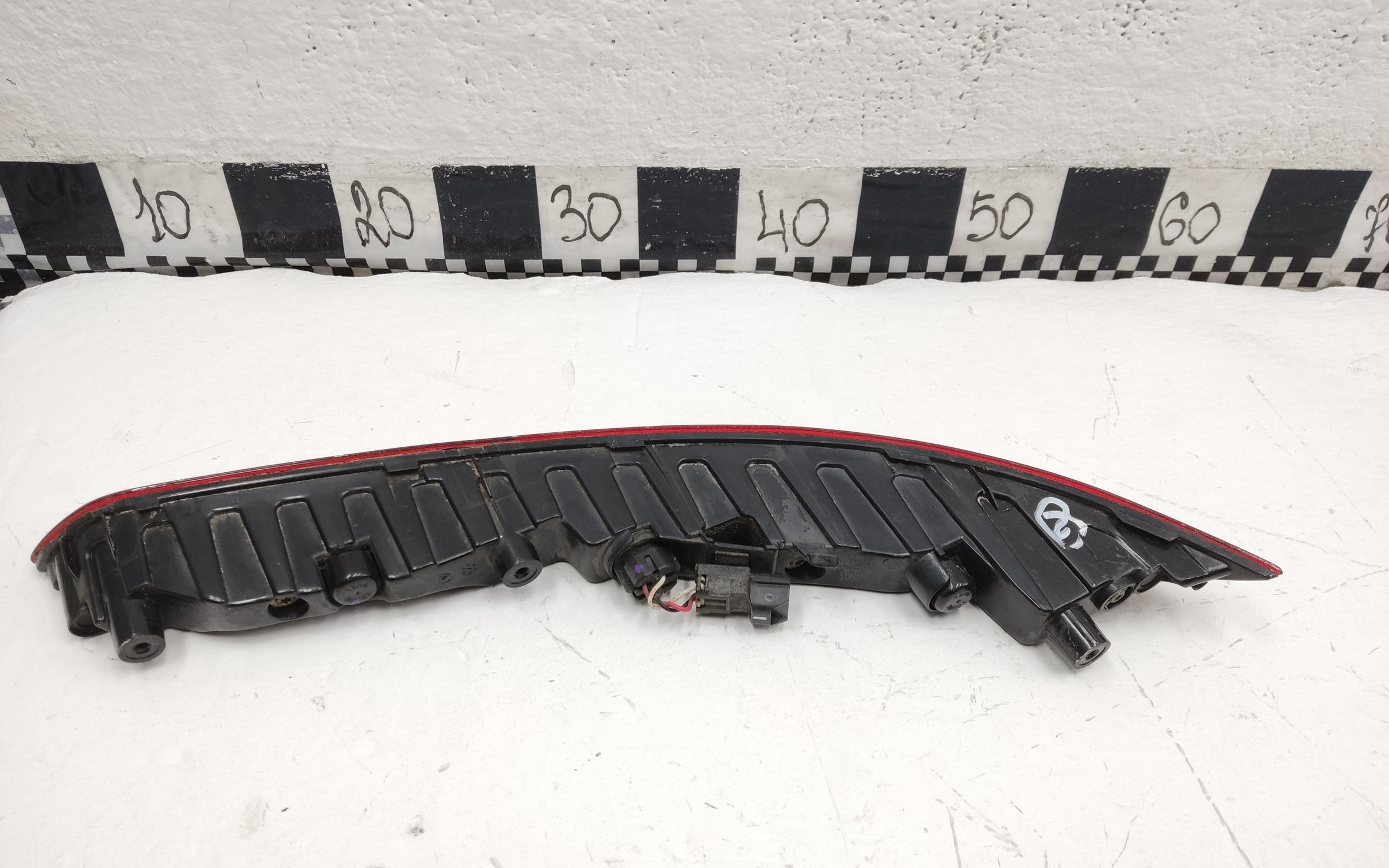 Фара ПТФ задняя правая Geely Atlas Pro LED