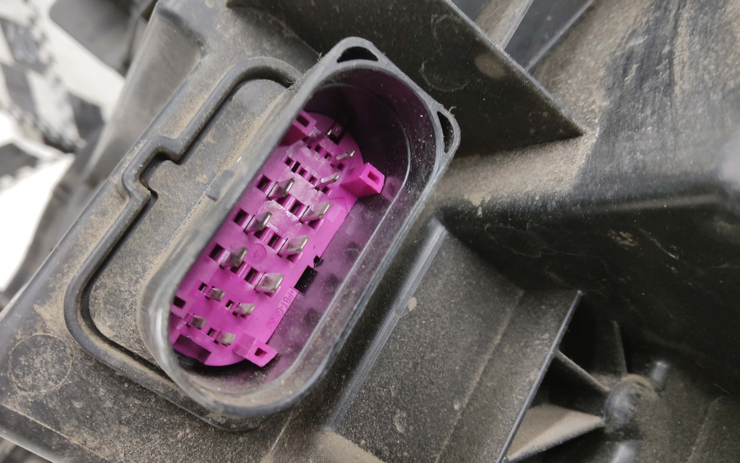 Фара передняя правая Geely Tugella Full LED