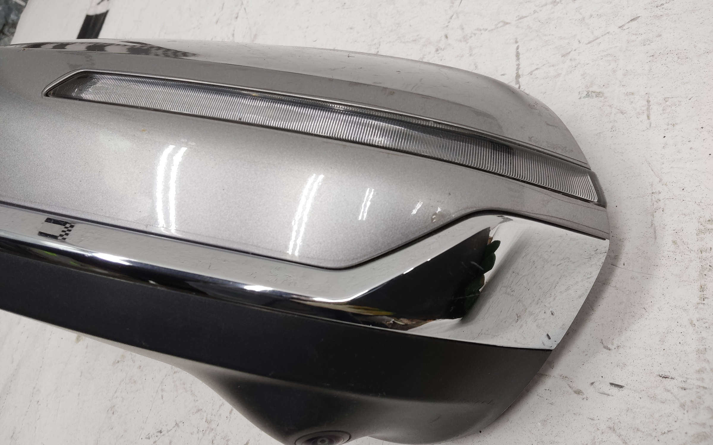 Зеркало левое Geely Monjaro 9+1 контактов