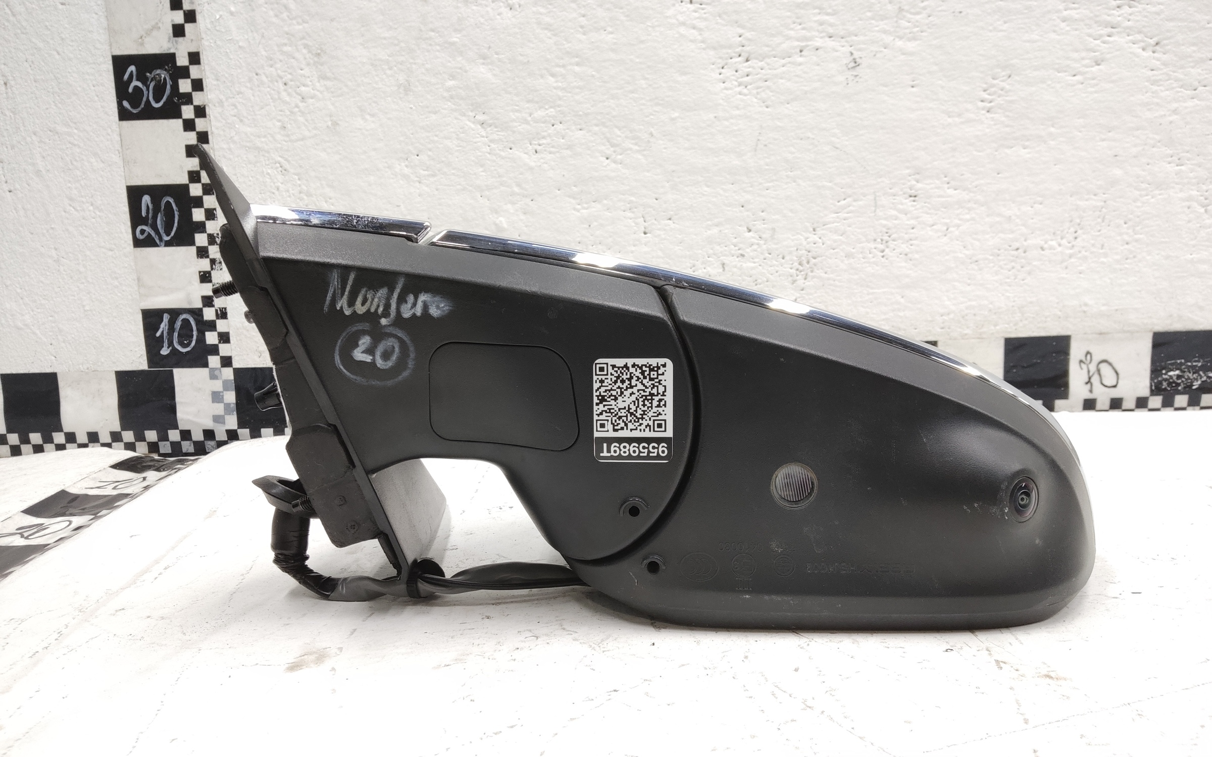 Зеркало левое Geely Monjaro 9+1 контактов