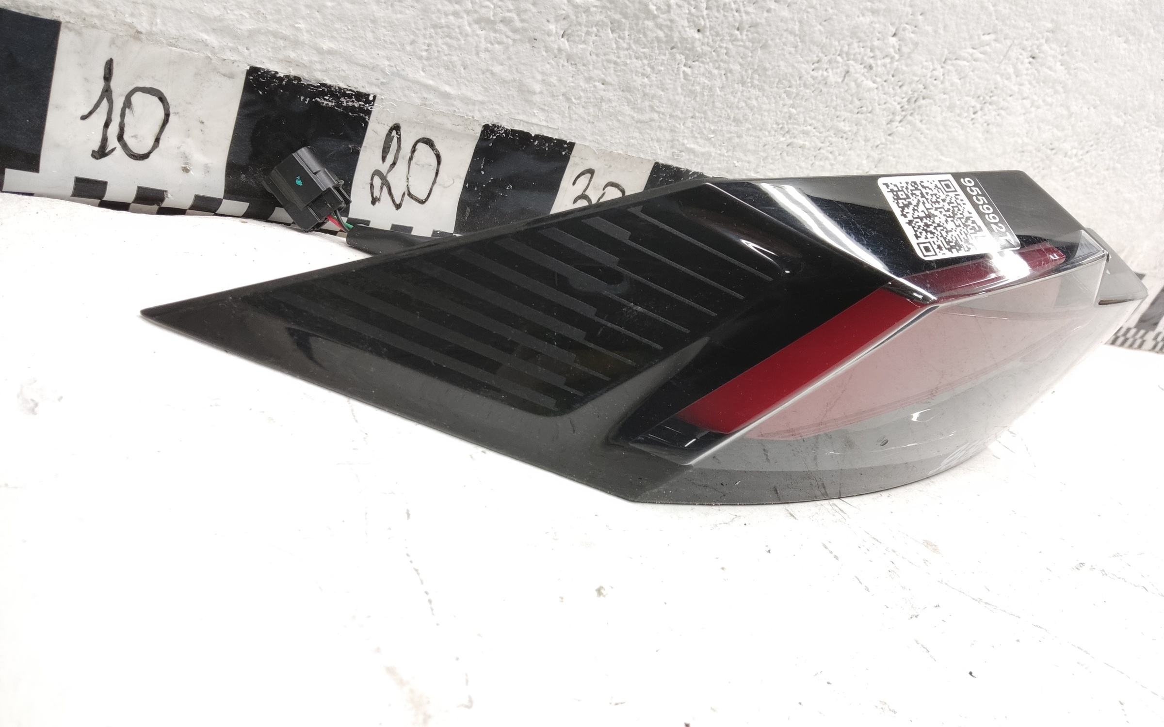 Фонарь задний левый наружный Changan Uni-V