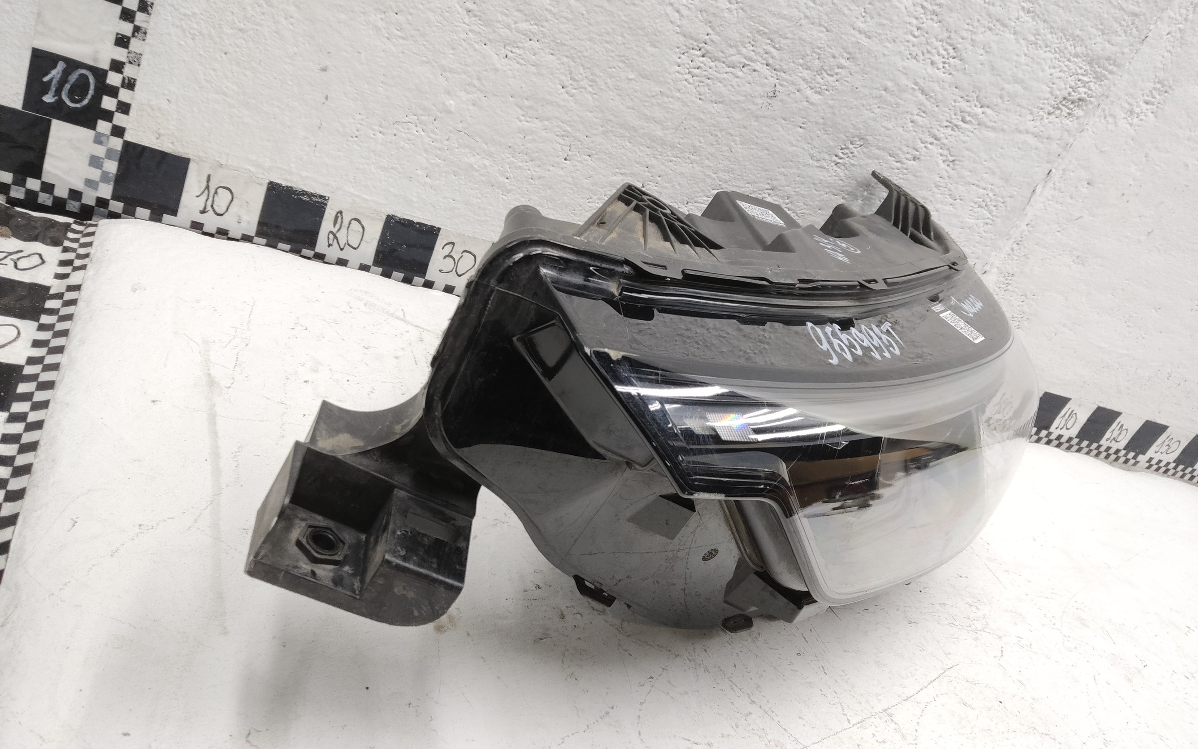 Фара передняя левая Jaecoo J8 LED