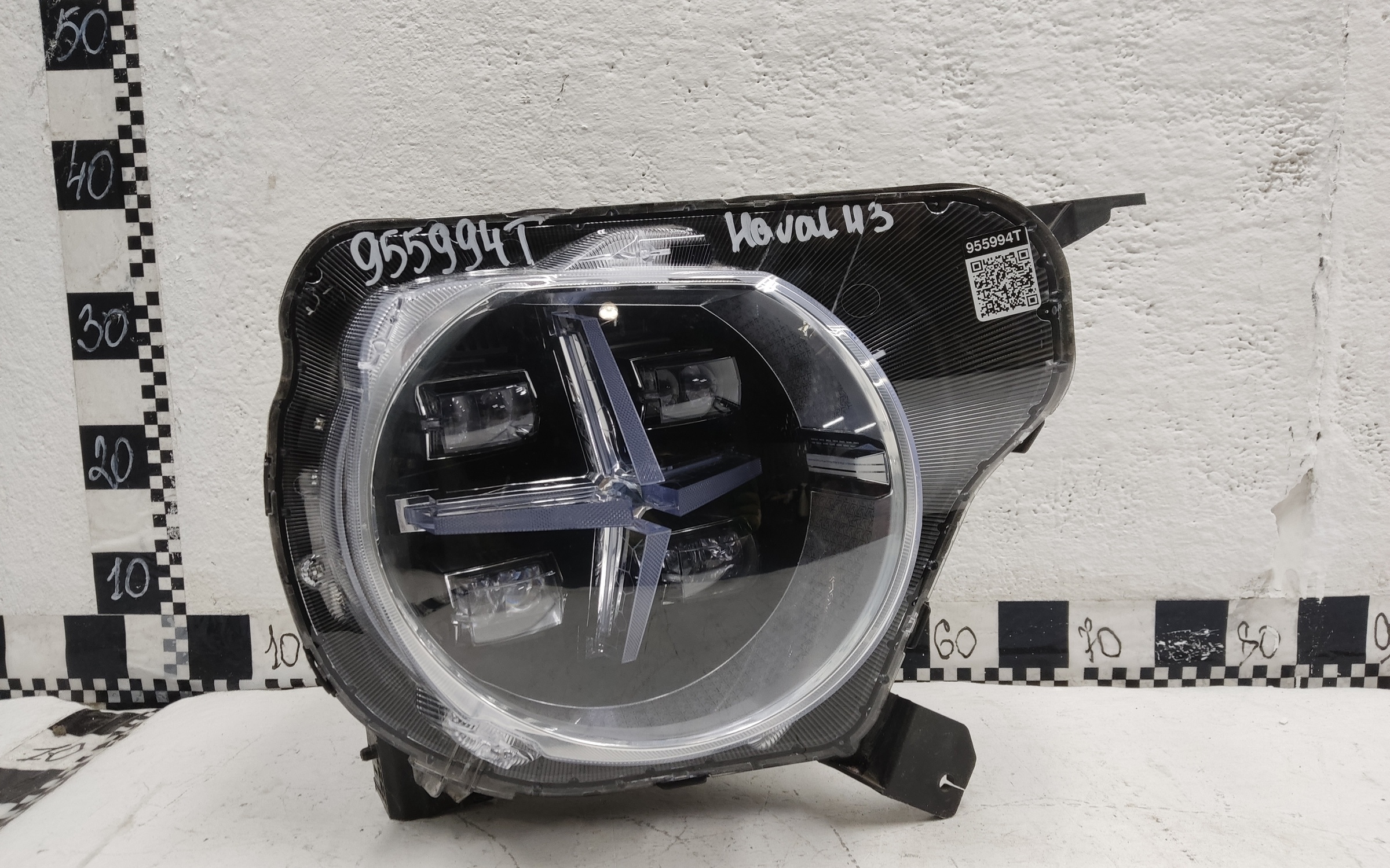 Фара передняя правая Haval H3 LED