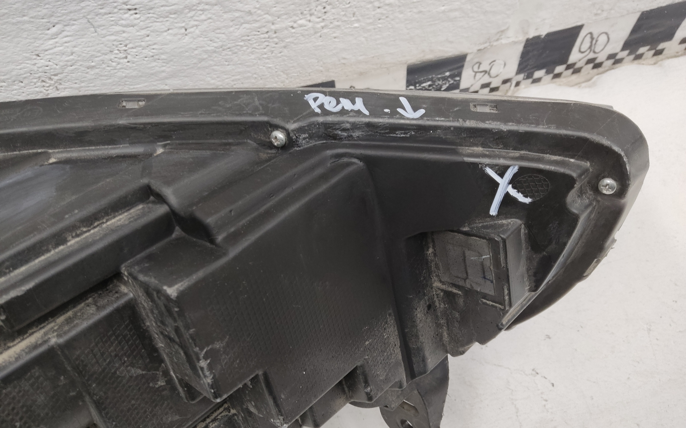 Фара передняя левая Haval Jolion LED