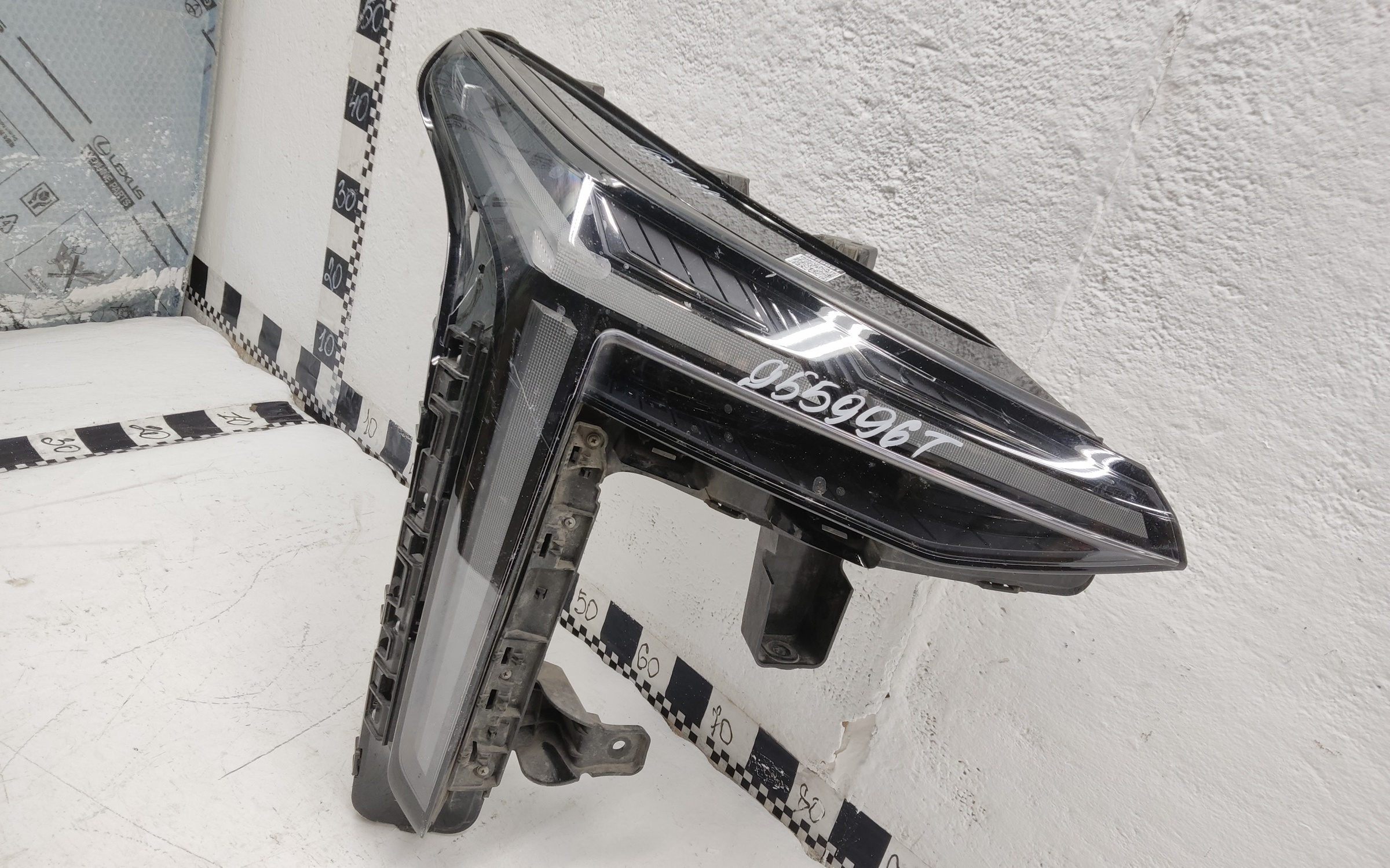 Фара передняя правая Geely Cityray LED