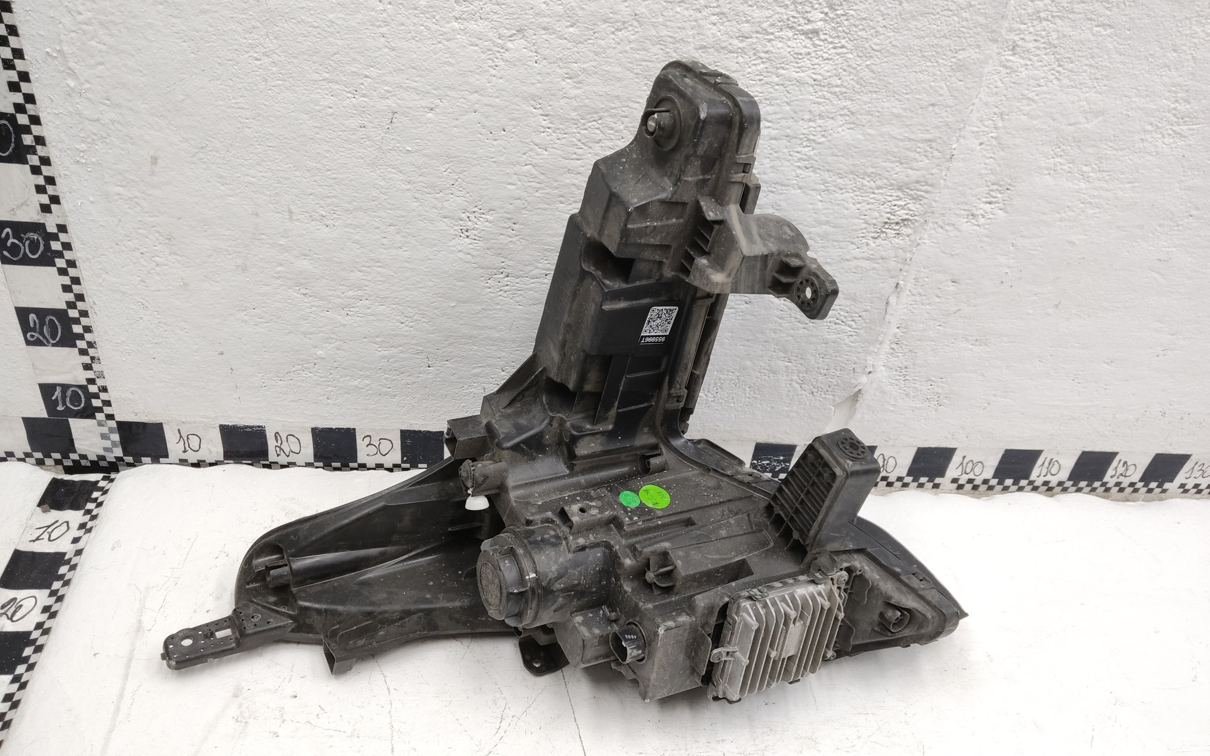 Фара передняя правая Geely Cityray LED