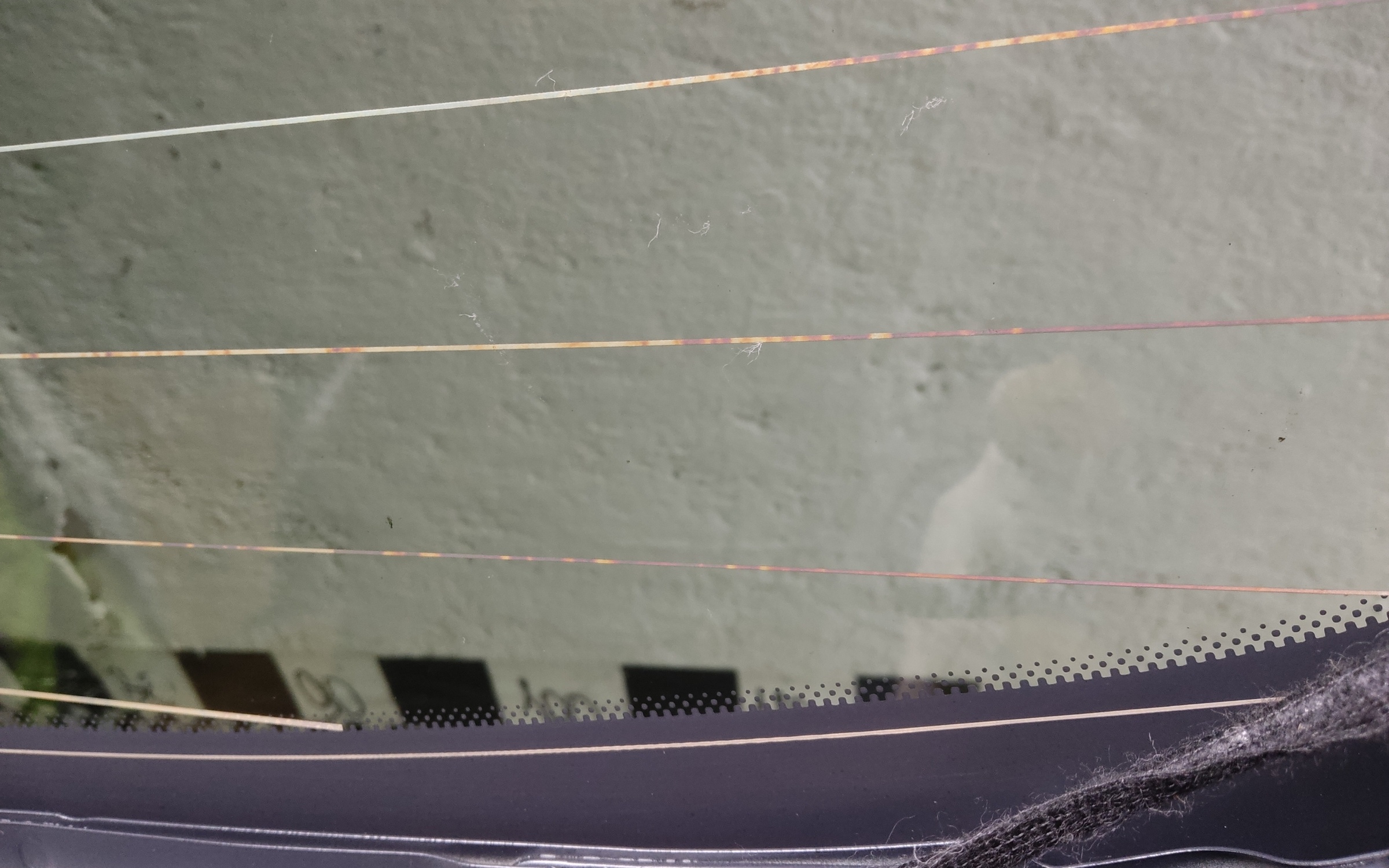 Стекло крышки багажника Geely Monjaro