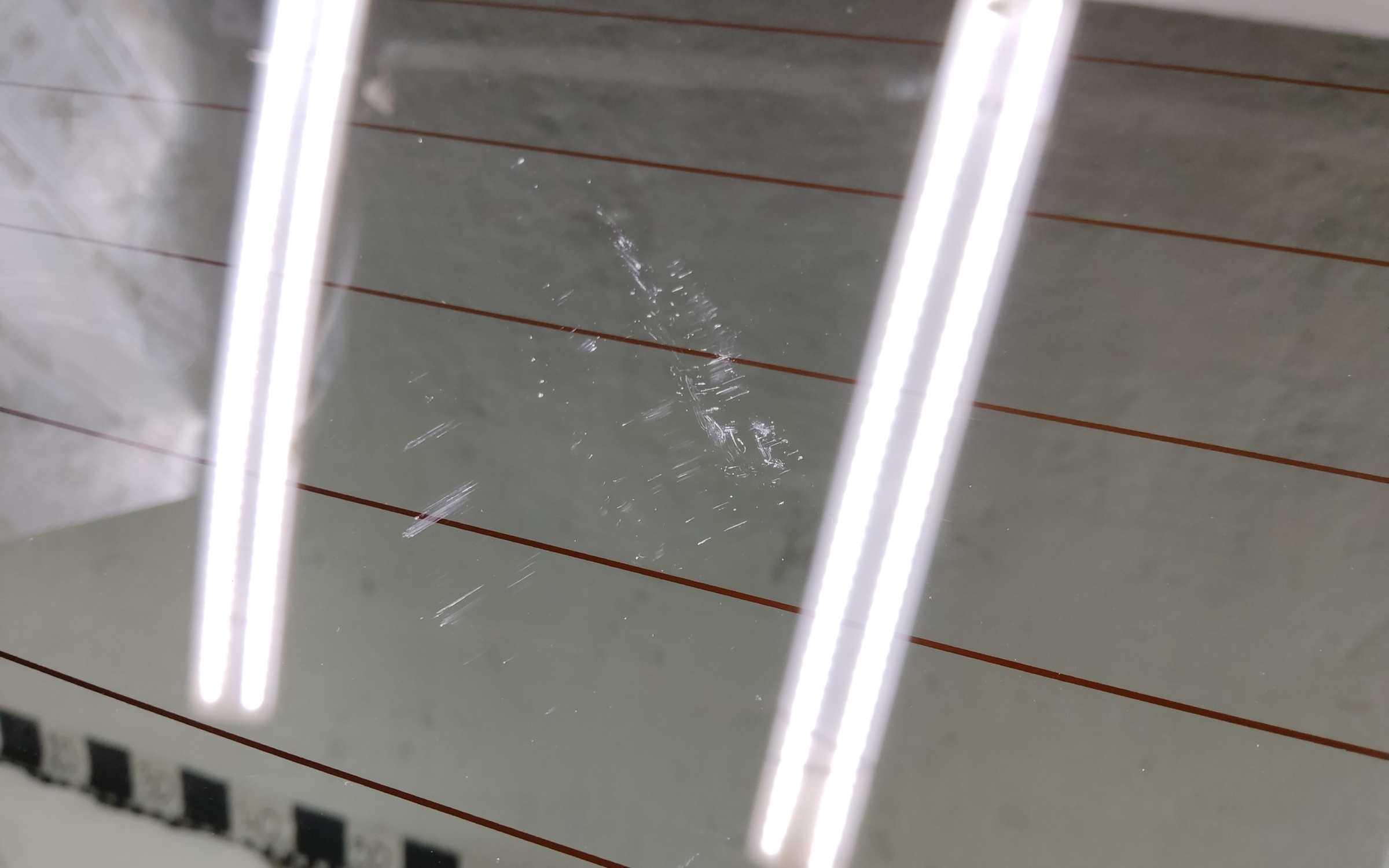 Стекло крышки багажника Geely Monjaro