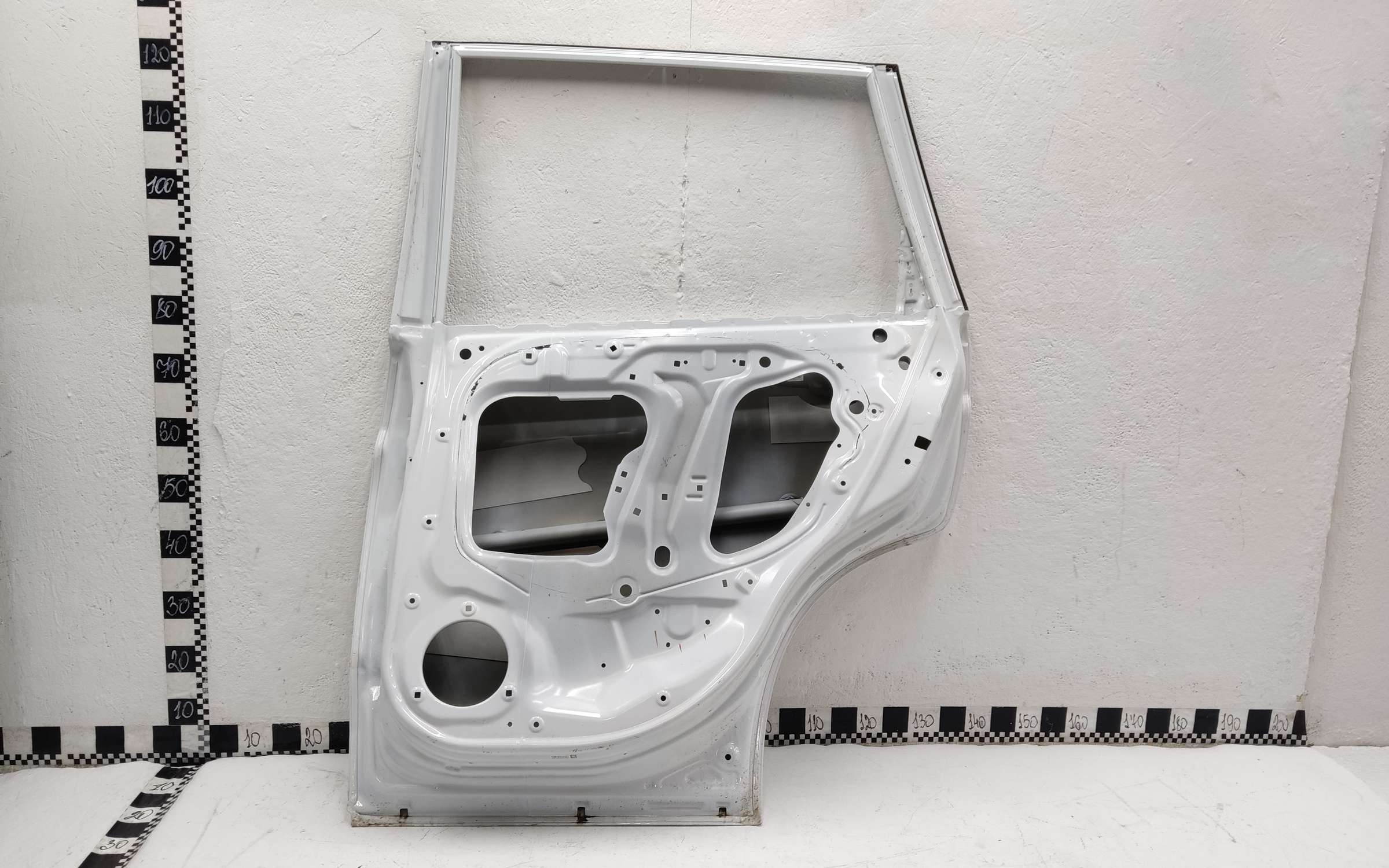 Дверь задняя правая Haval M6 2