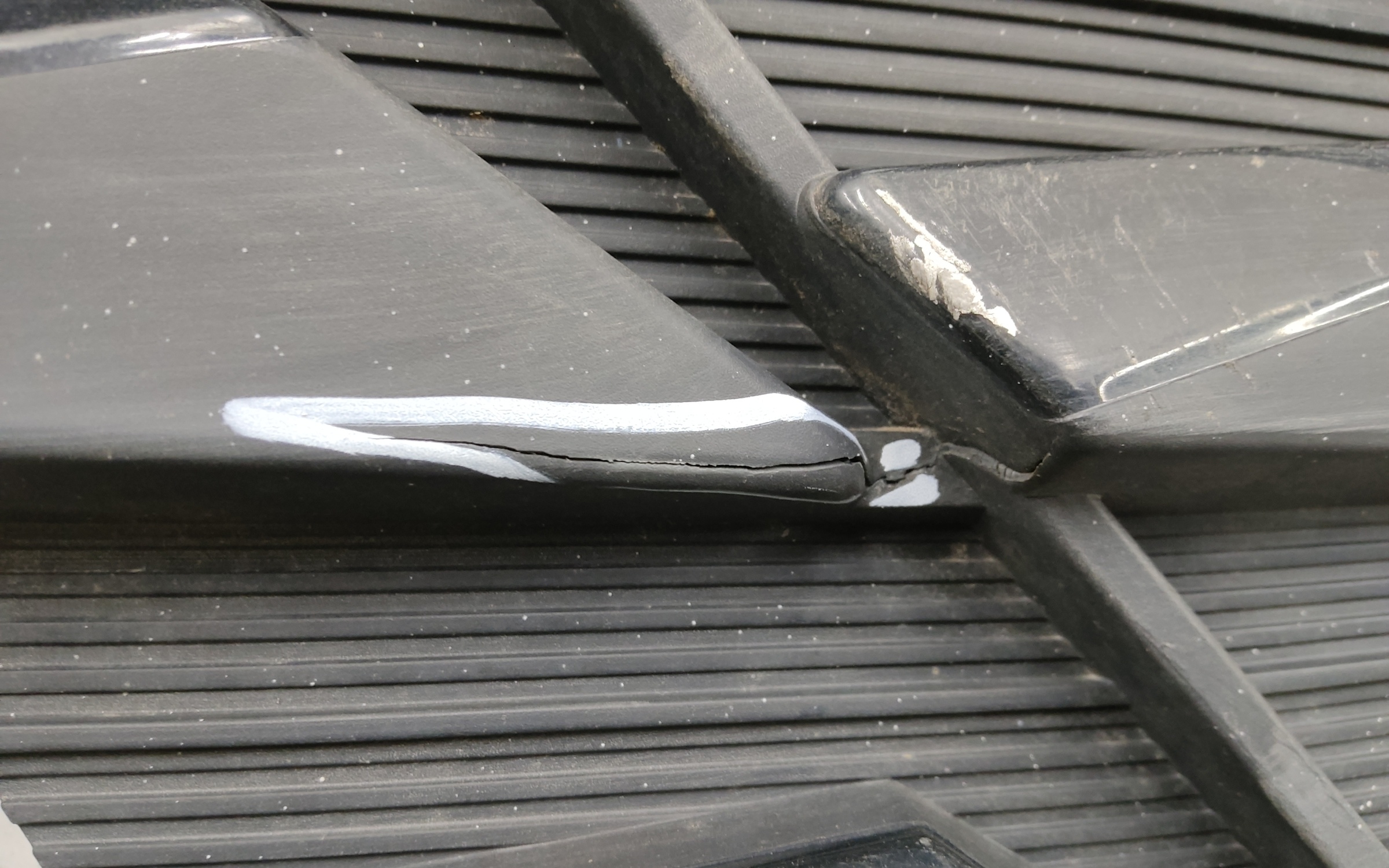 Решетка радиатора Geely Cityray