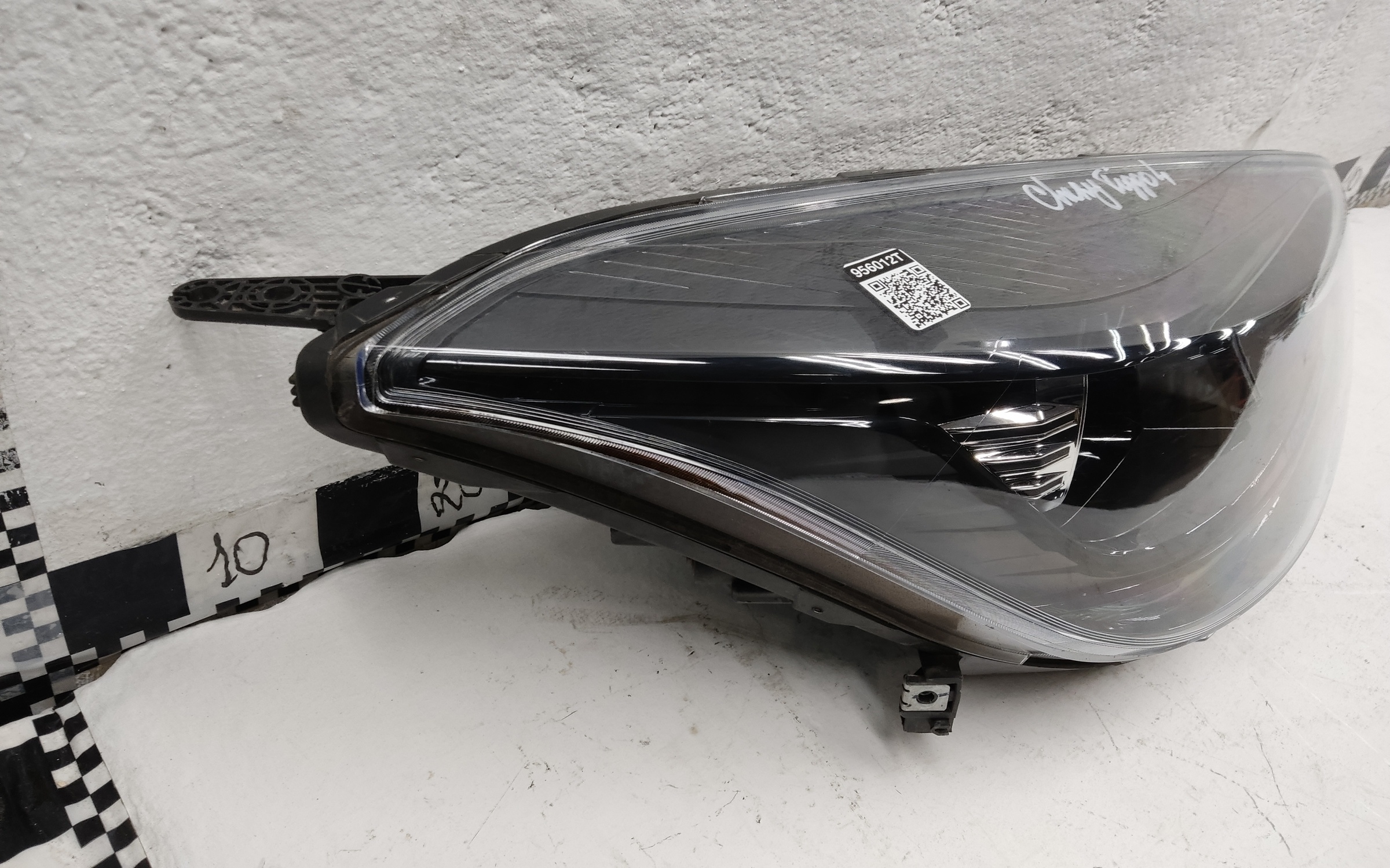 Фара передняя правая Chery Tiggo 4 Pro галоген линза чёрная