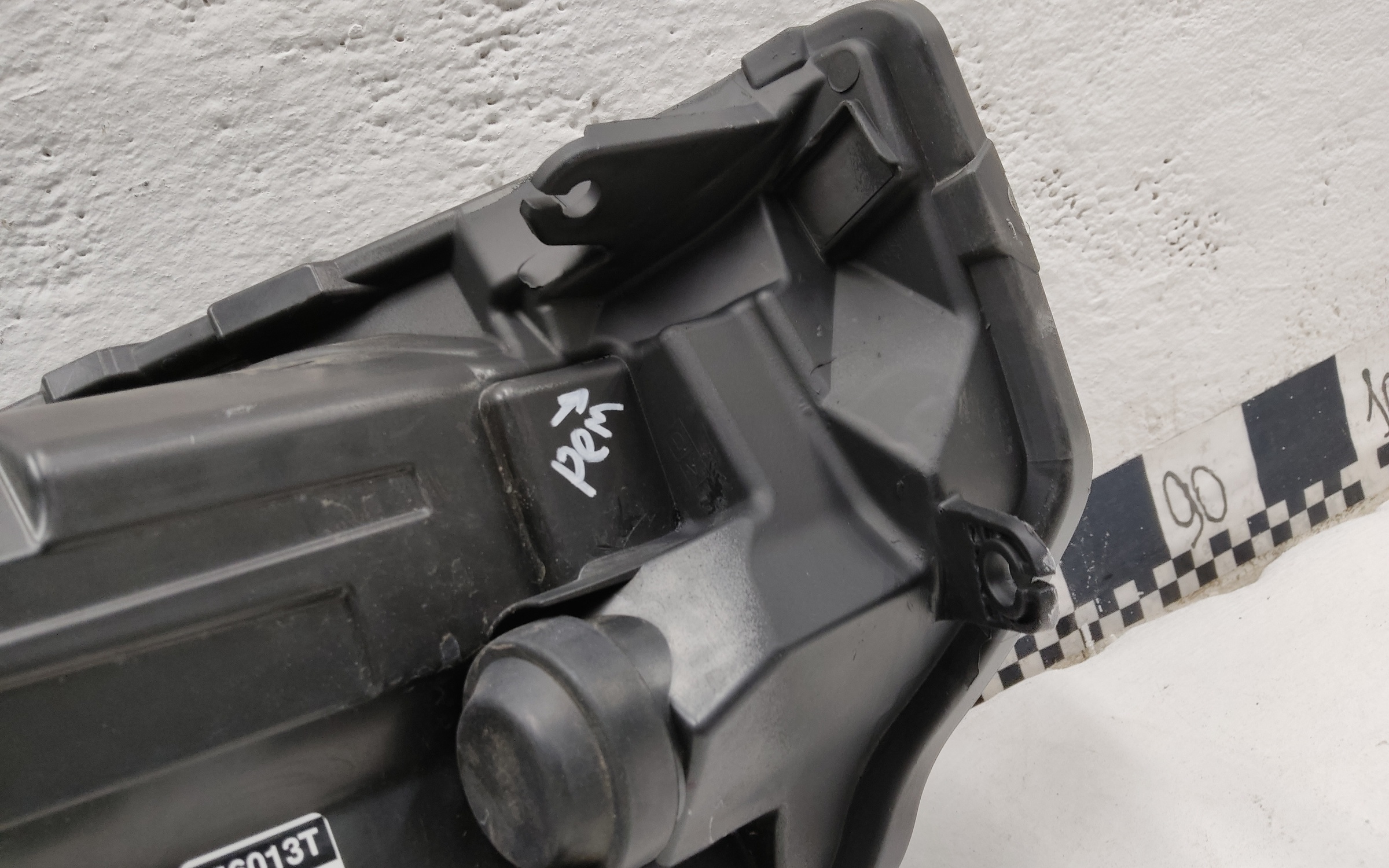 Фара передняя левая Chery Tiggo 4 Pro галоген линза чёрная