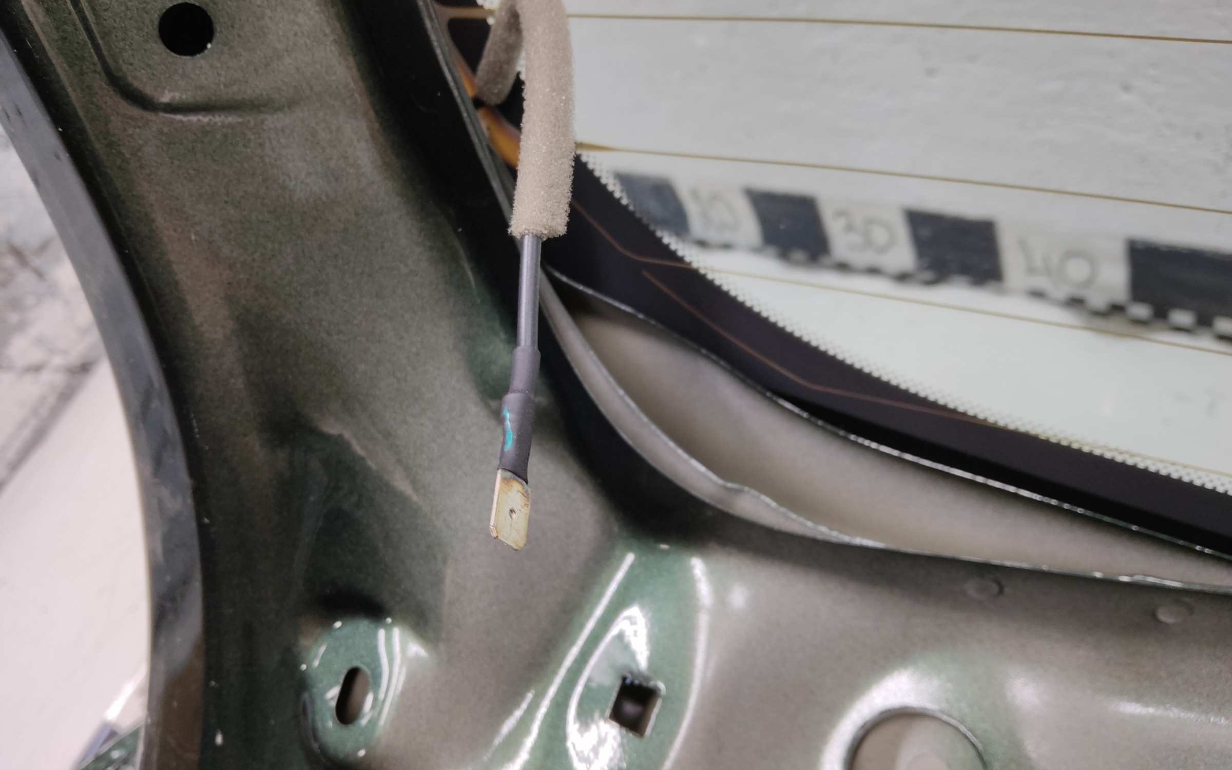 Крышка багажника Geely Atlas 2