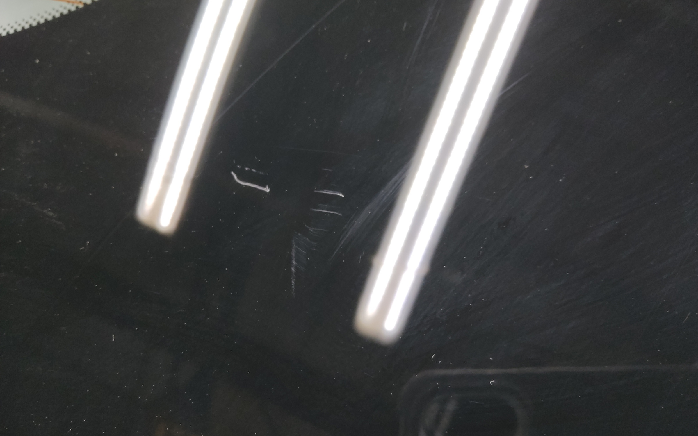 Крышка багажника Geely Atlas 2