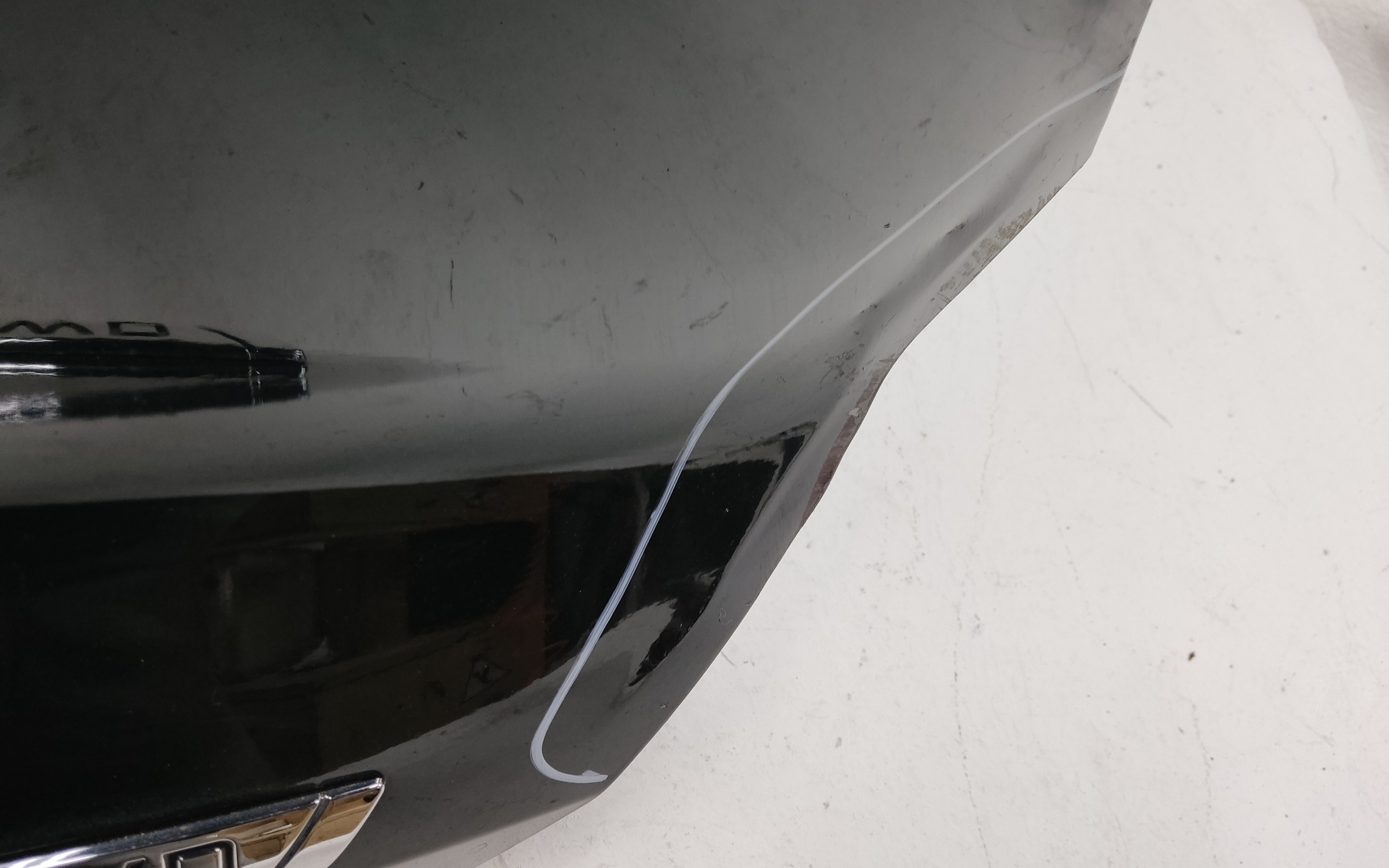 Крышка багажника Geely Atlas 2